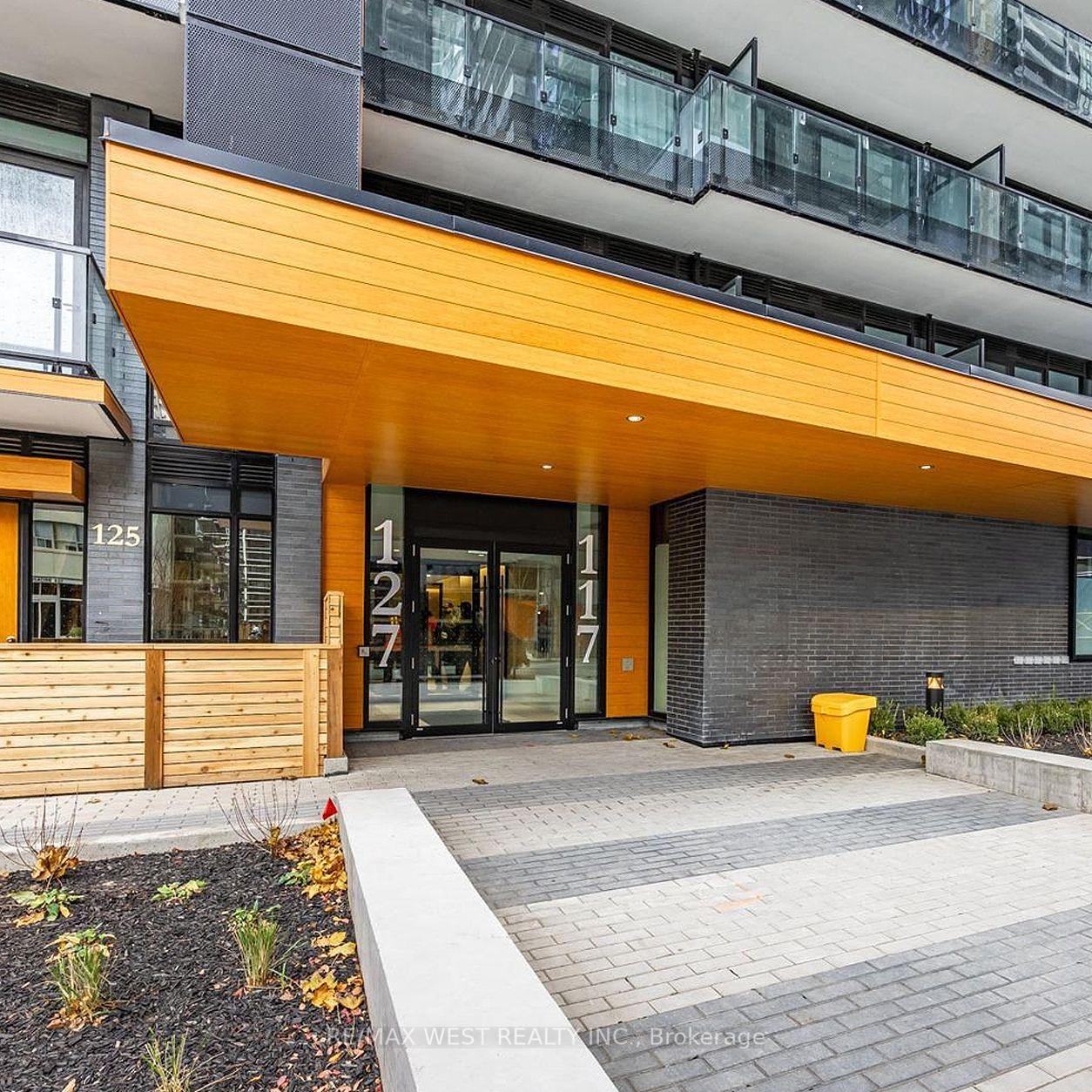 Photo 6 of Unit 1103, 127 Broadview Avenue, Toronto, Mount Pleasant West — HOMEH