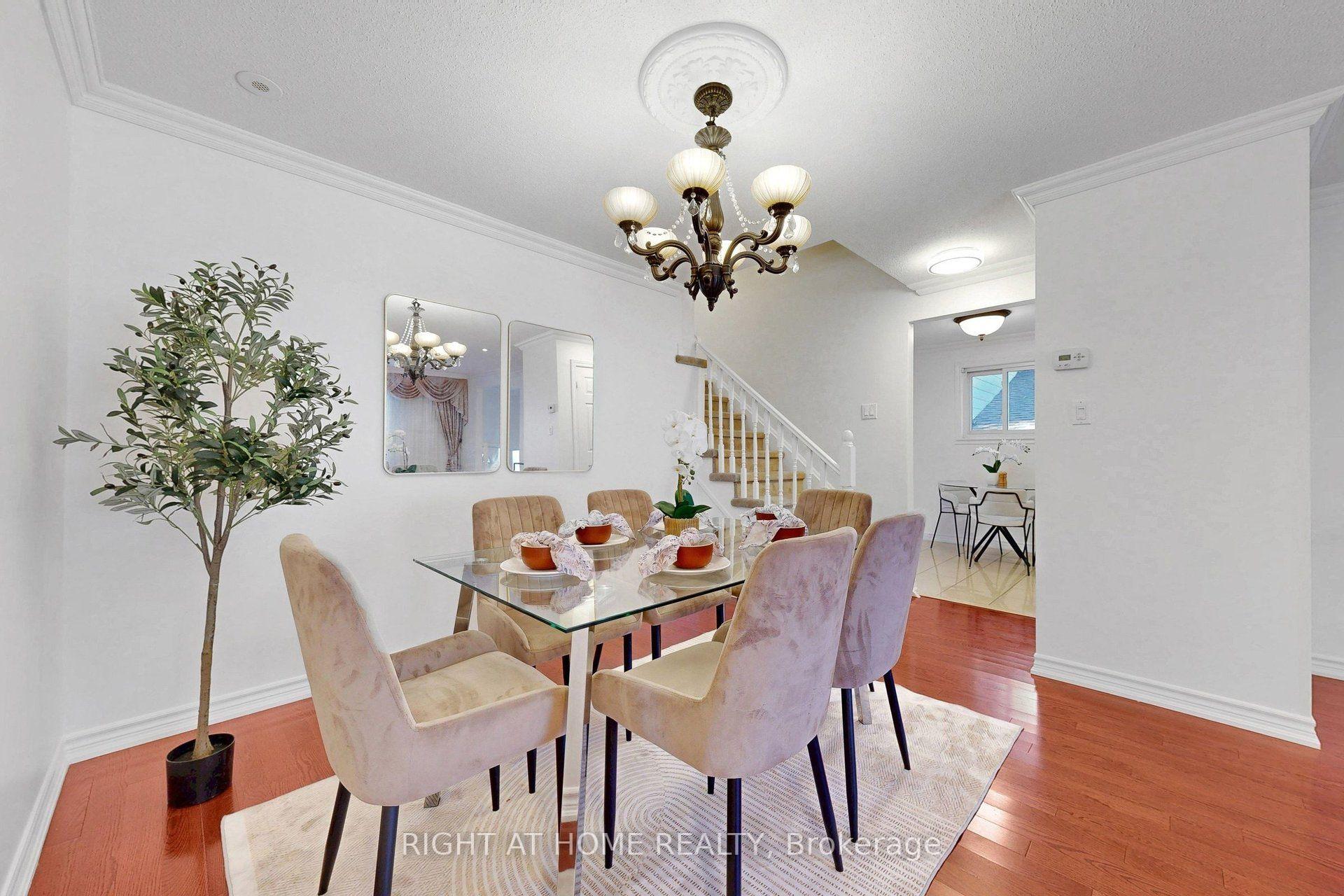 Photo 14 of 13 Clancy Drive, North York, Don Valley Village — HOMEH