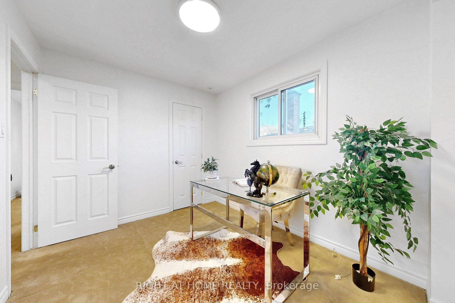 Photo 36 of 13 Clancy Drive, North York, Don Valley Village — HOMEH