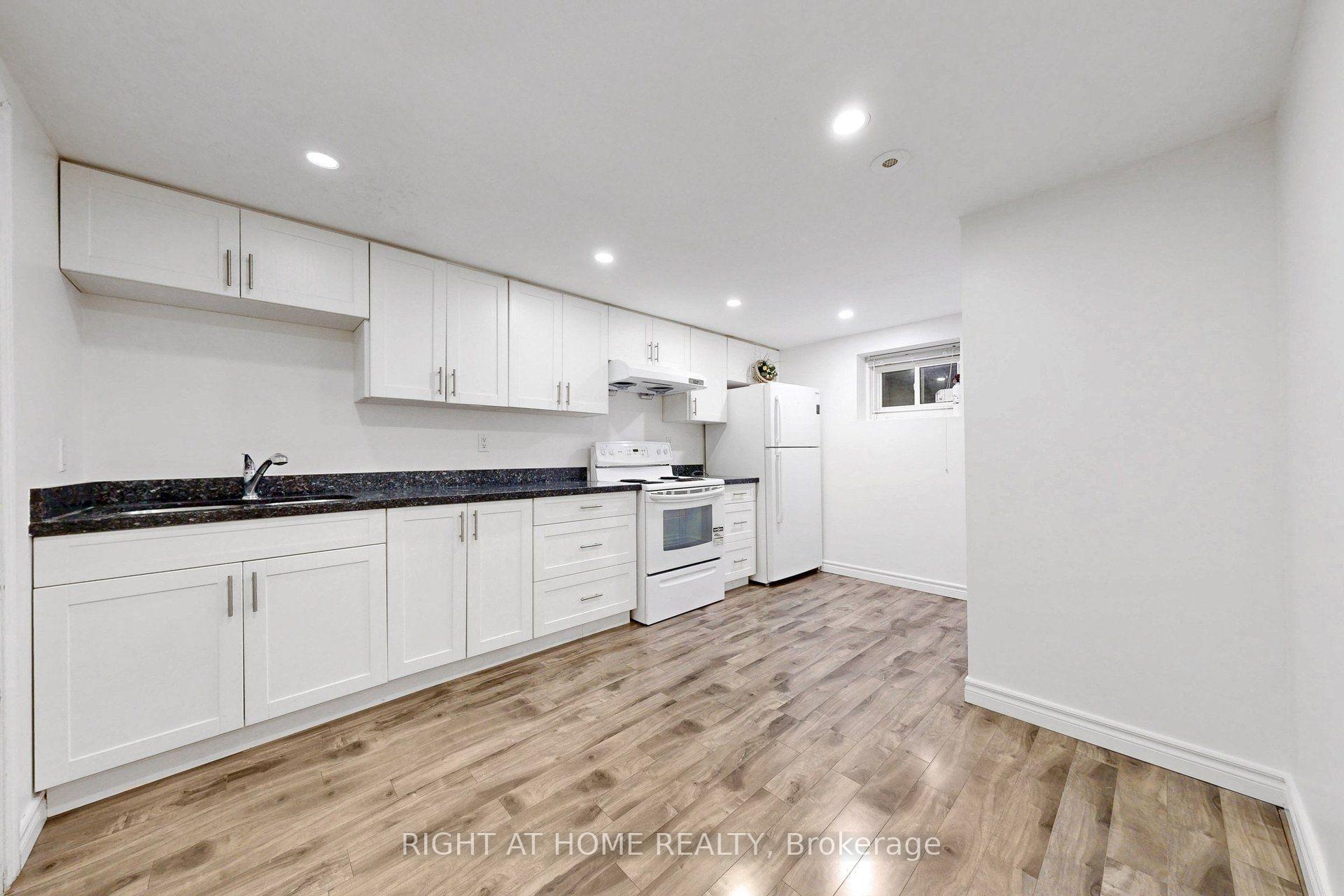 Photo 43 of 13 Clancy Drive, North York, Don Valley Village — HOMEH