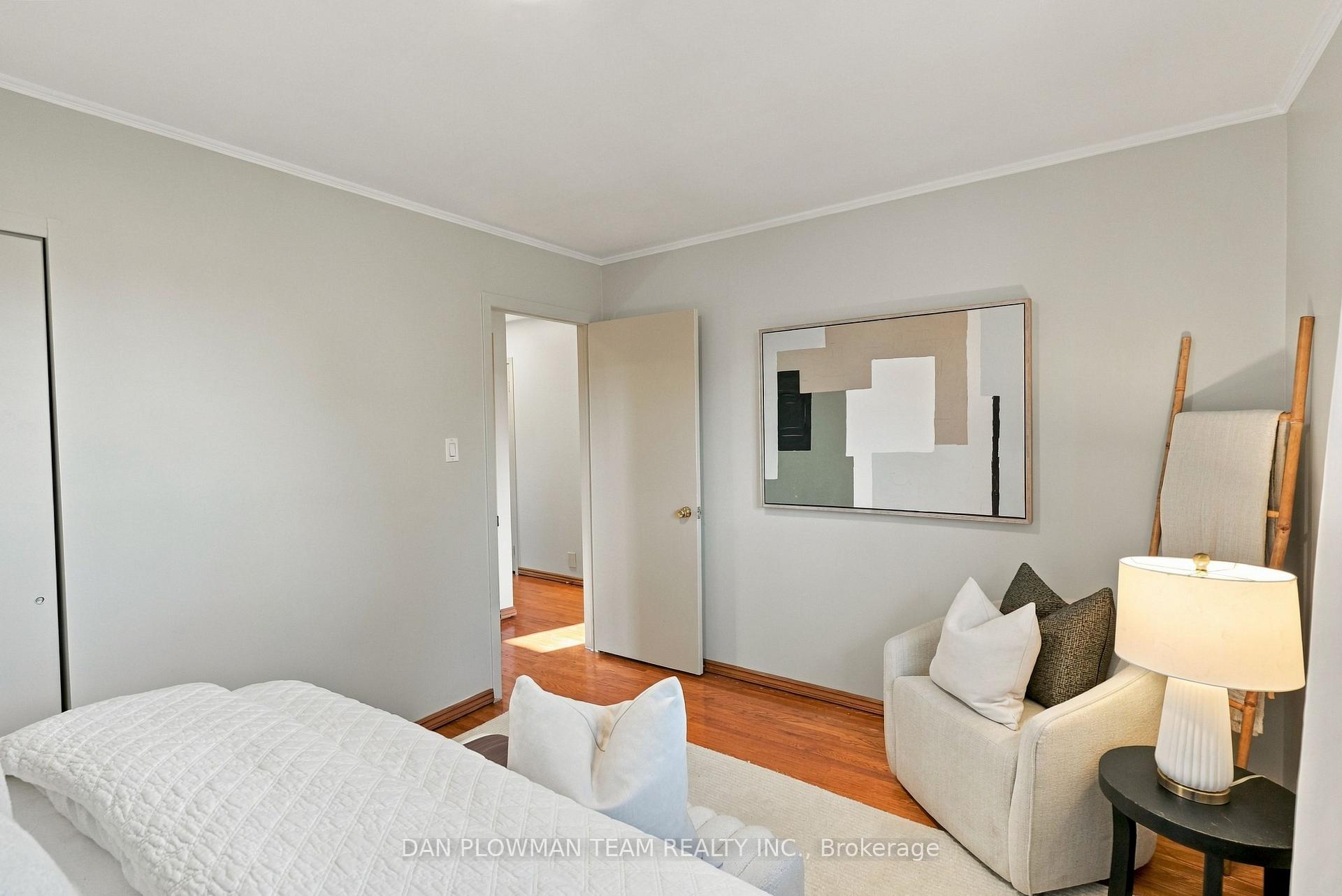 Photo 14 of 229 Phillip Murray Avenue, Oshawa, Lakeview — HOMEH