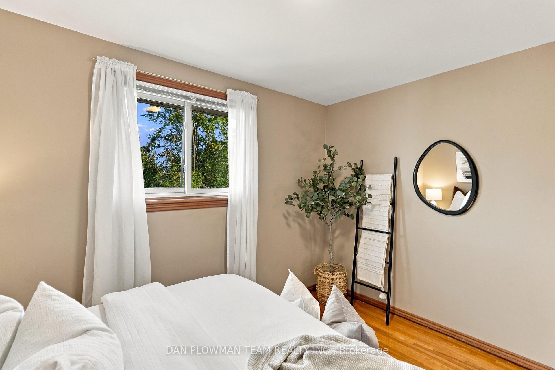 Photo 17 of 229 Phillip Murray Avenue, Oshawa, Lakeview — HOMEH