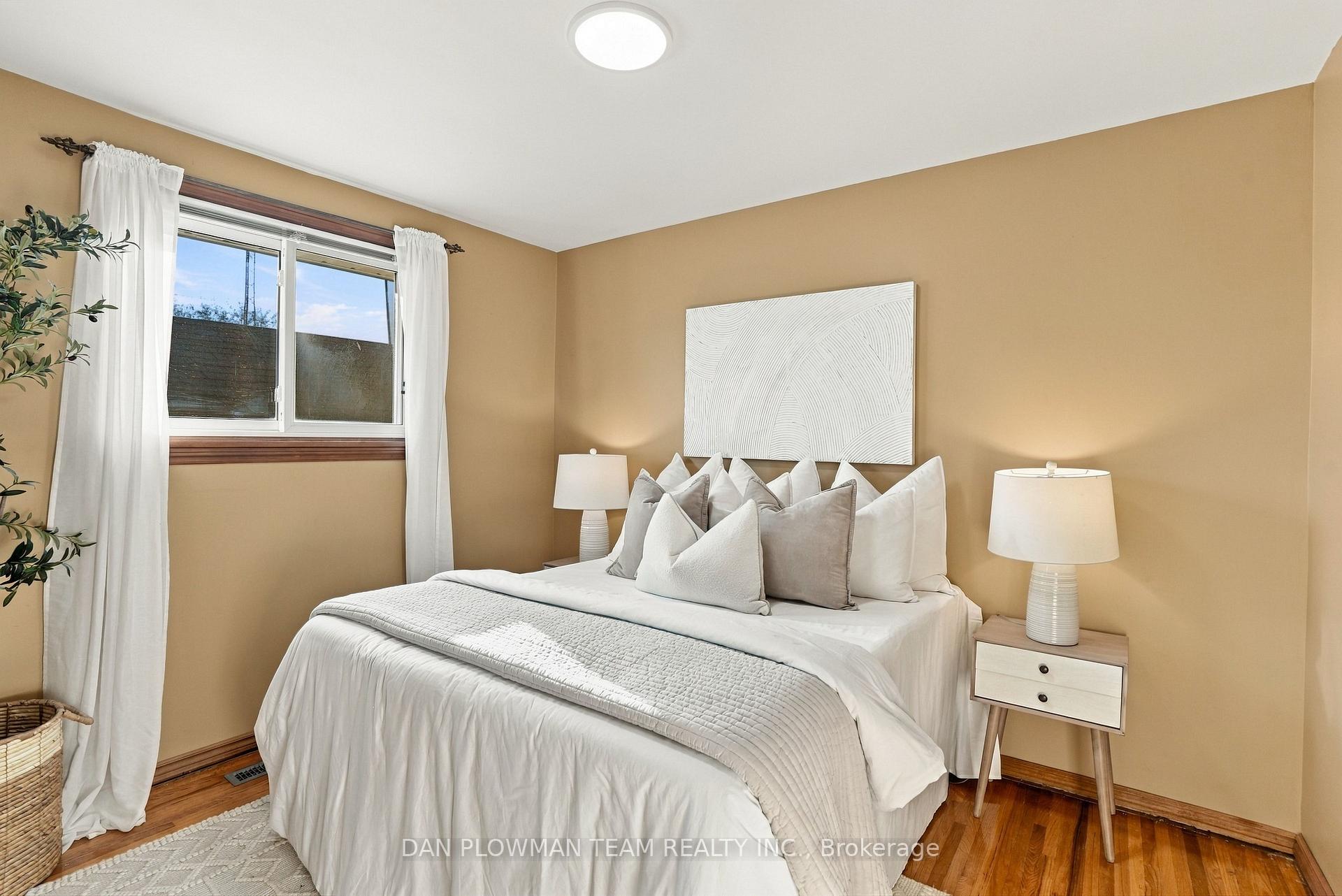 Photo 19 of 229 Phillip Murray Avenue, Oshawa, Lakeview — HOMEH