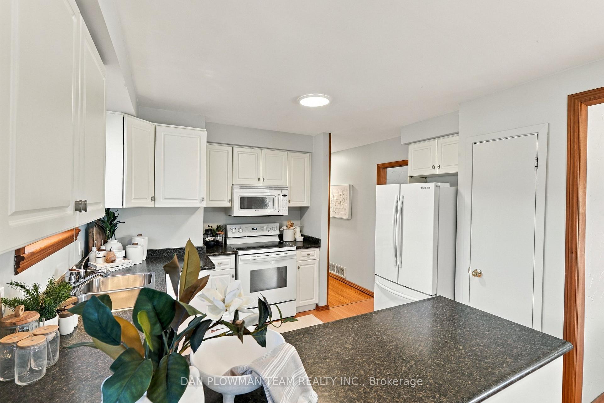 Photo 20 of 229 Phillip Murray Avenue, Oshawa, Lakeview — HOMEH
