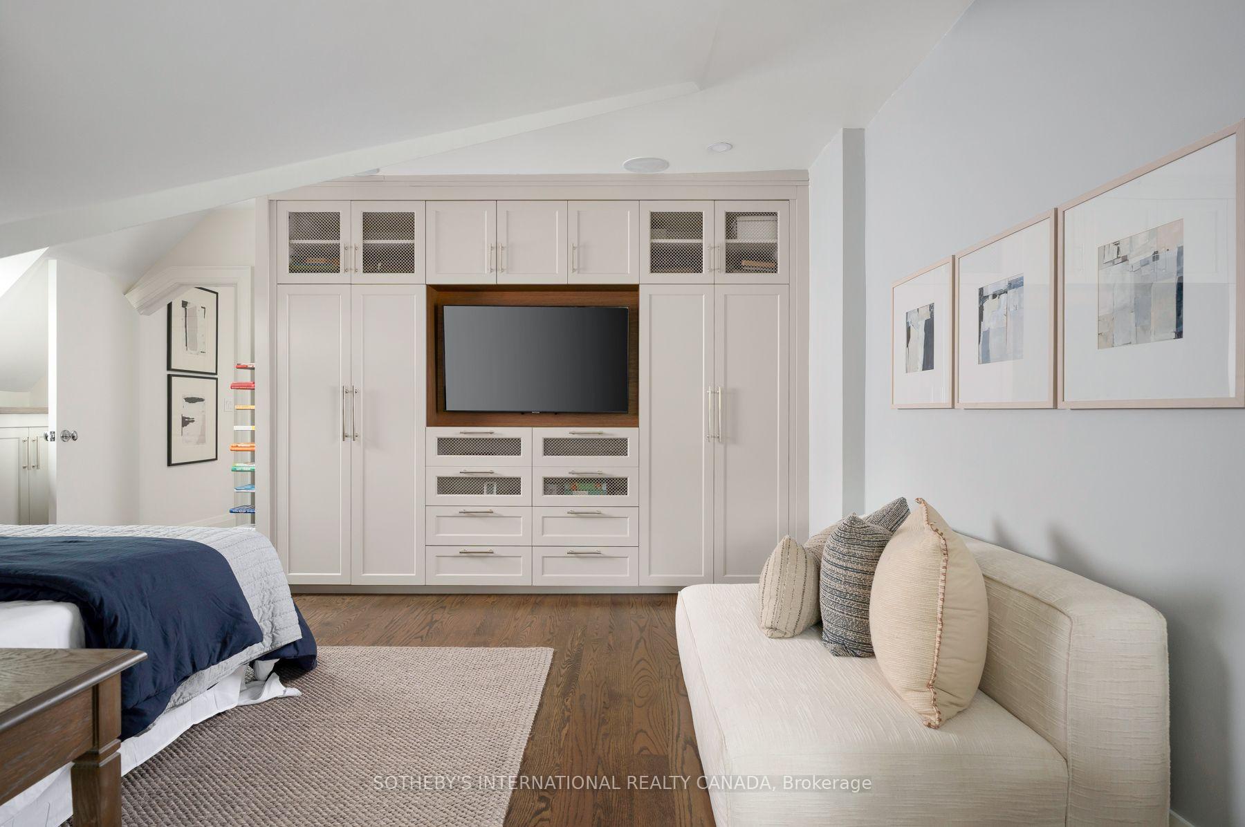 Photo 34 of 106 Highland Avenue, Toronto, Rosedale-Moore Park — HOMEH