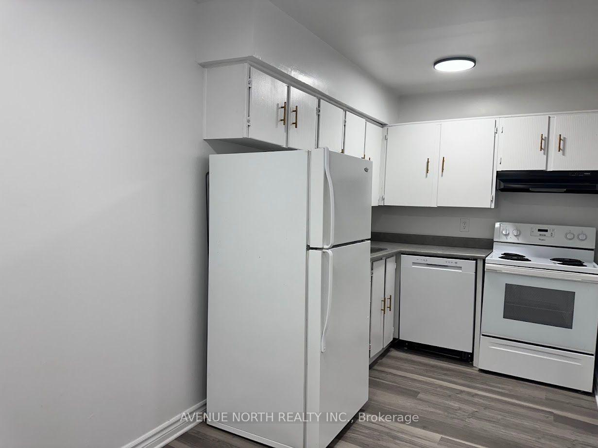 Photo 10 of Unit 1, 1469 Foxwell Street, Ottawa, Pineview — HOMEH