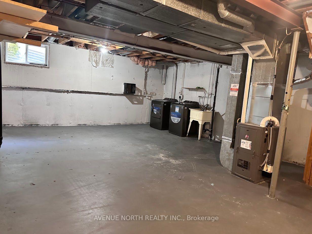 Photo 19 of Unit 1, 1469 Foxwell Street, Ottawa, Pineview — HOMEH