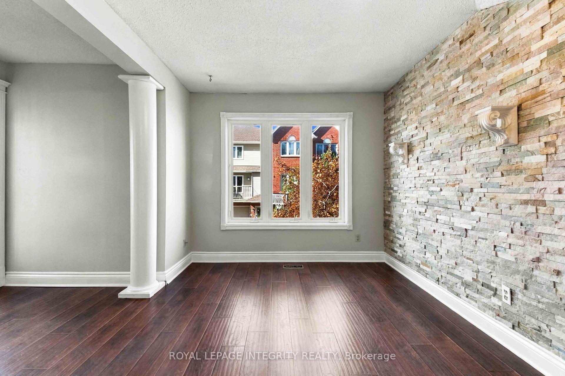 Photo 14 of 4 Berton Place, Ottawa, Kanata - Katimavik — HOMEH
