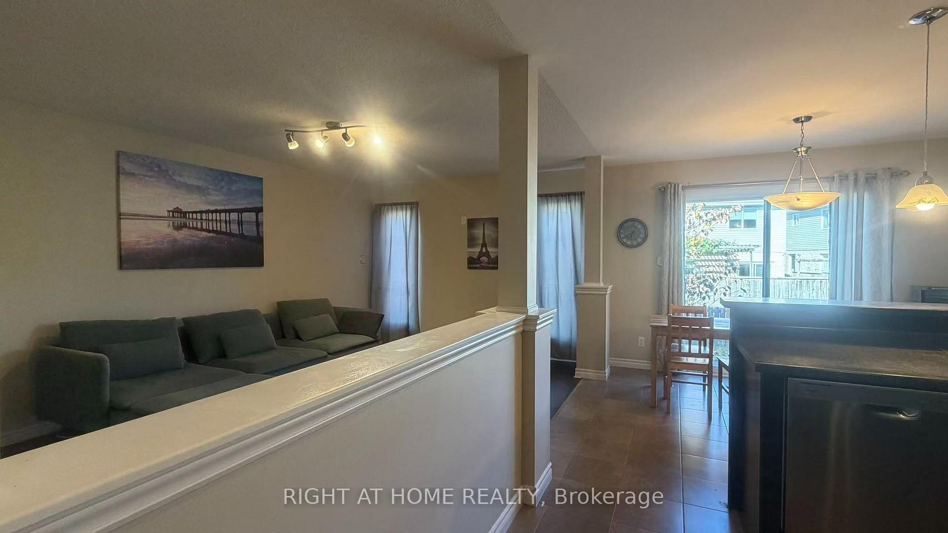 Photo 5 of 1189 Lawson Road, London, North I — HOMEH