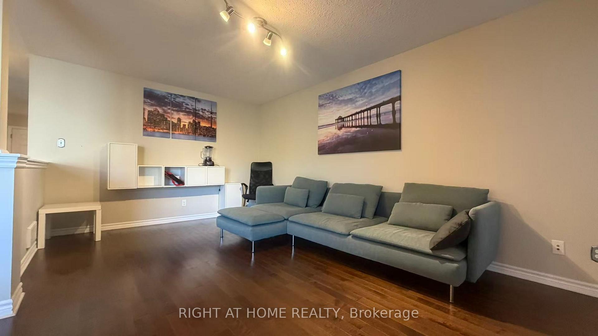 Photo 7 of 1189 Lawson Road, London, North I — HOMEH