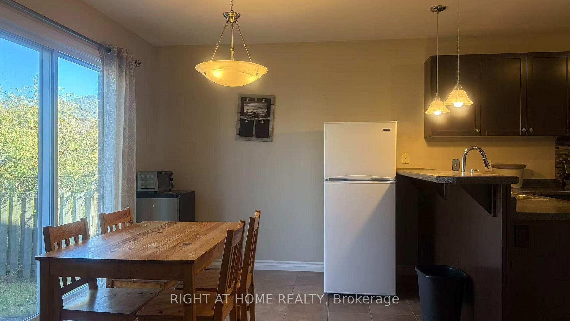 Photo 9 of 1189 Lawson Road, London, North I — HOMEH