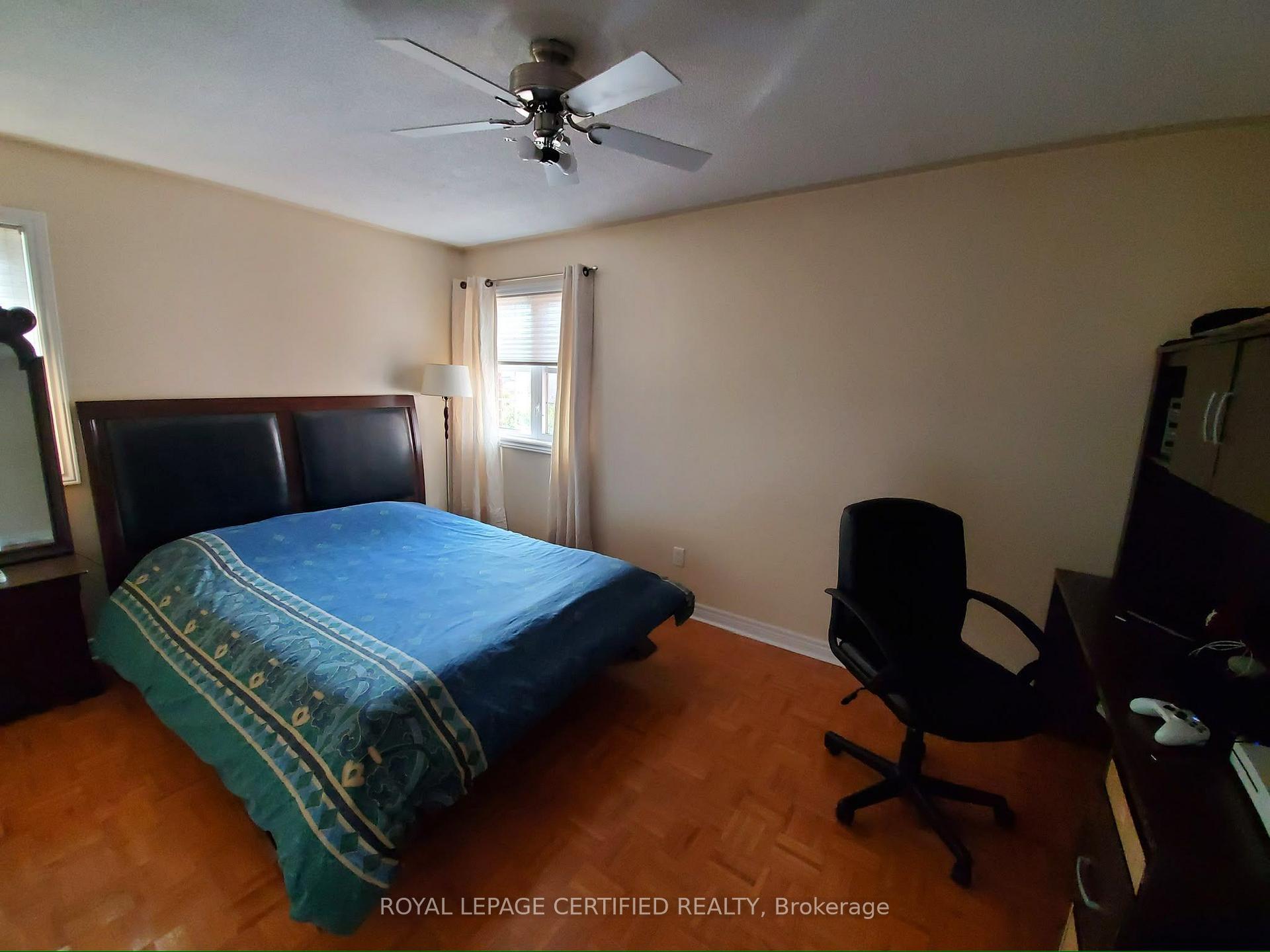 Photo 8 of Unit Upper Level, 35 Citadel Crescent, Brampton, Vales of Castlemore North — HOMEH