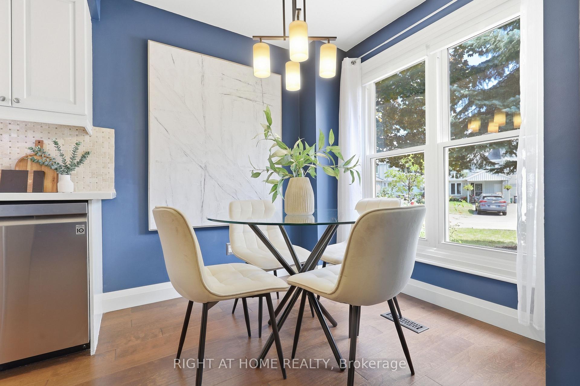 Photo 11 of 16 Kindle Court, Brampton, Heart Lake West — HOMEH