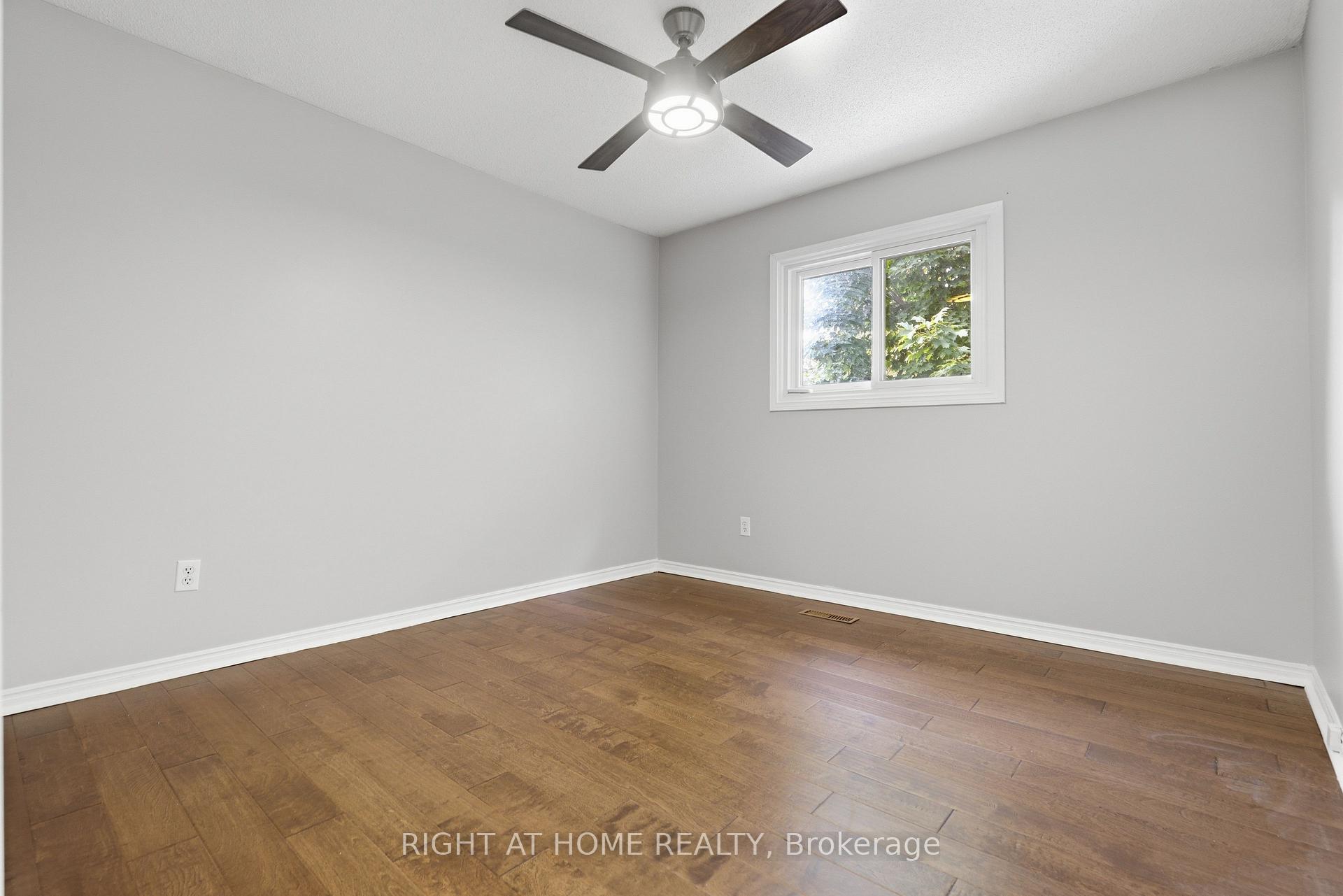 Photo 19 of 16 Kindle Court, Brampton, Heart Lake West — HOMEH