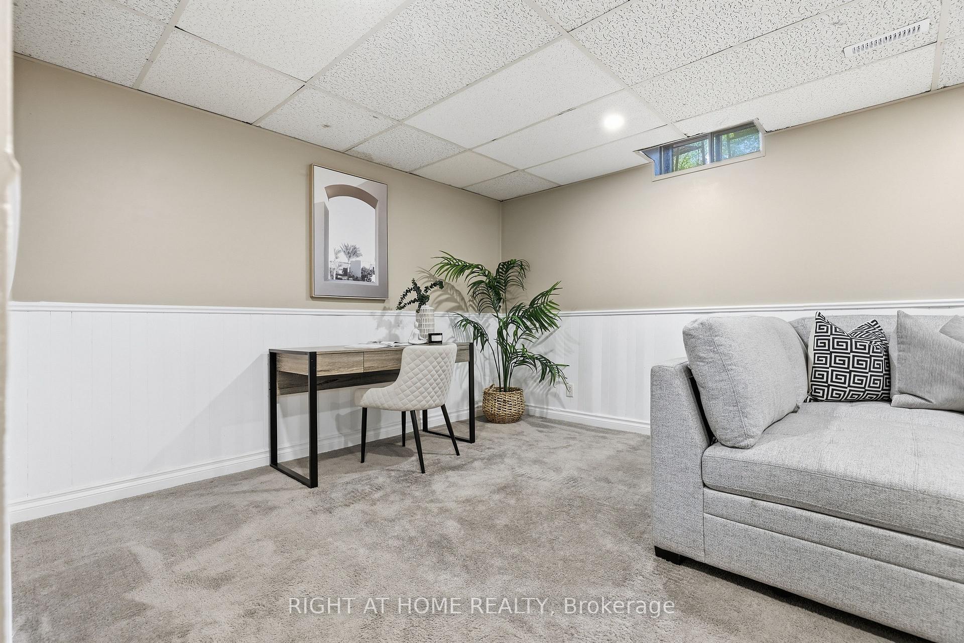 Photo 23 of 16 Kindle Court, Brampton, Heart Lake West — HOMEH