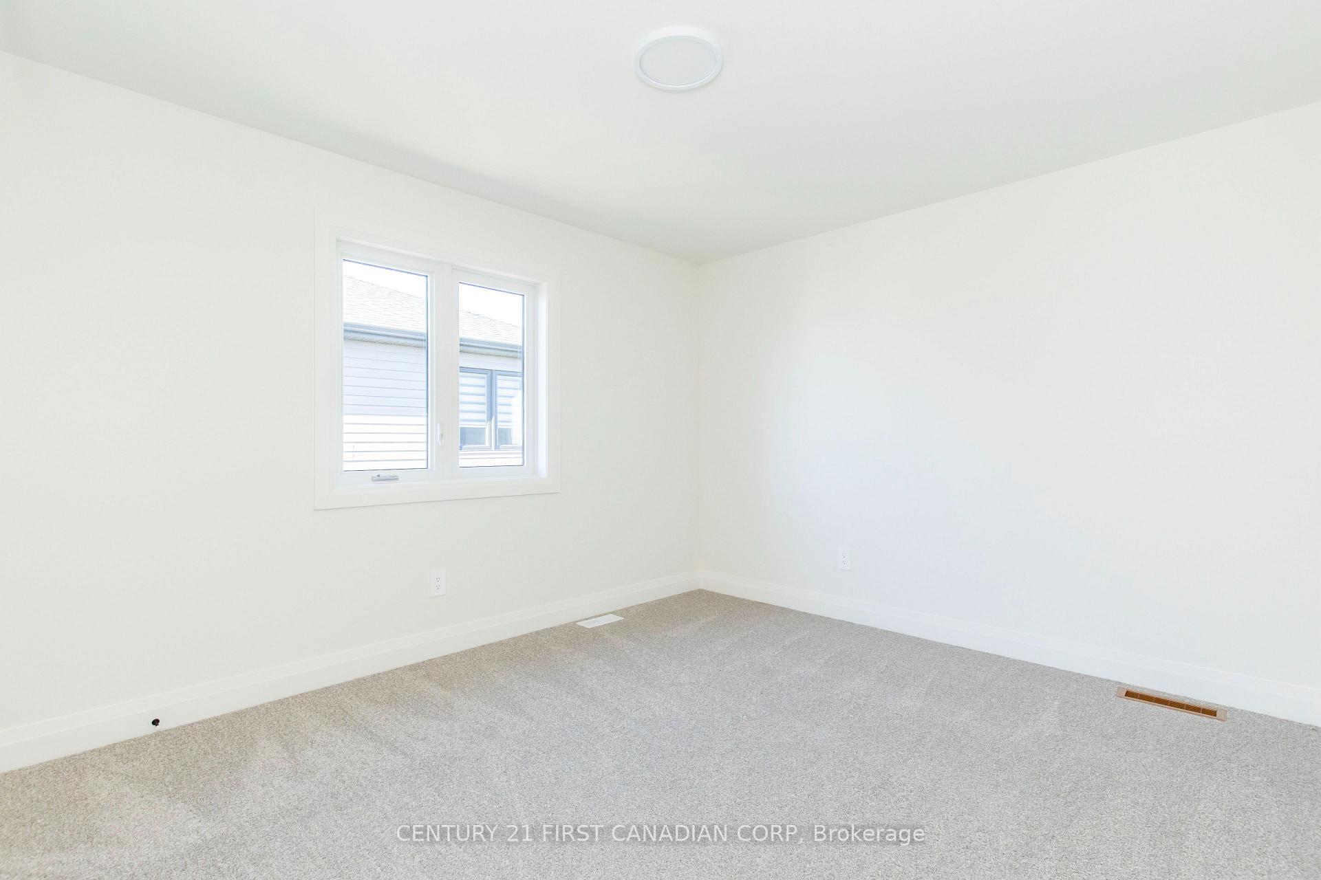 Photo 21 of 245 Hesselman Crescent, London, South U — HOMEH