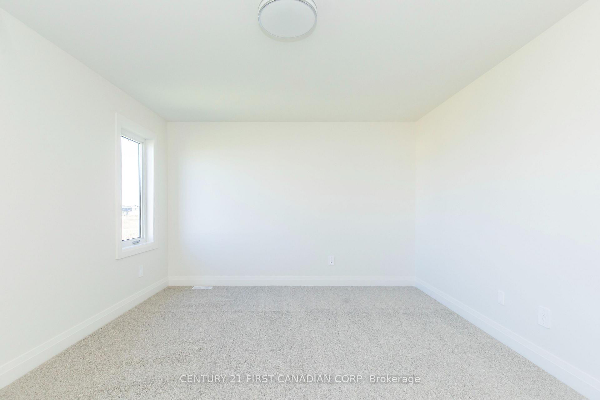 Photo 22 of 245 Hesselman Crescent, London, South U — HOMEH