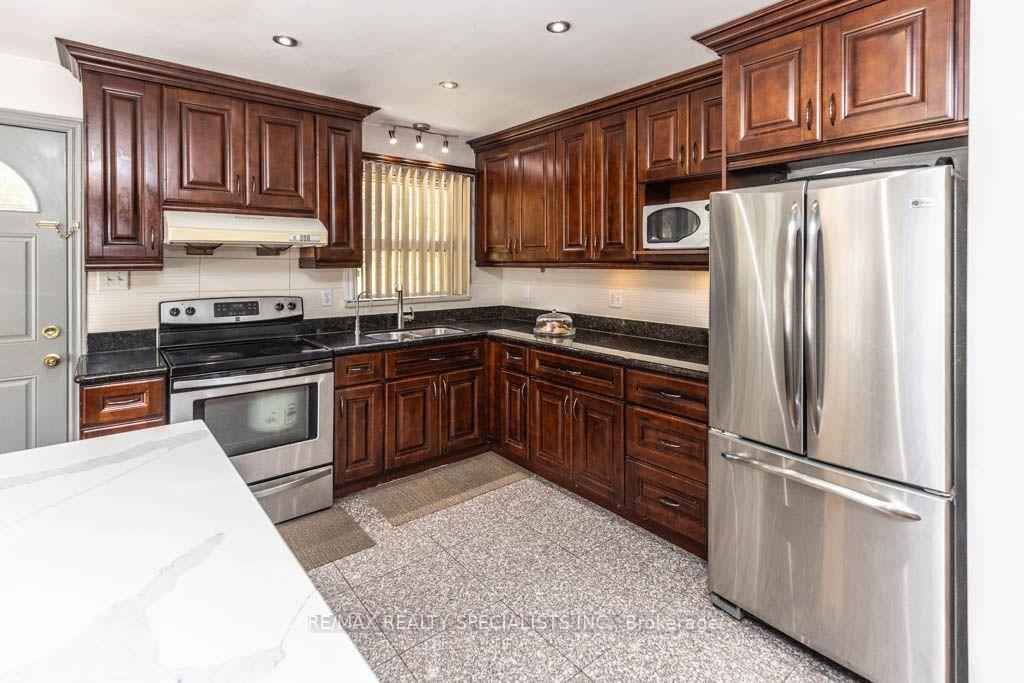 Photo 9 of 124 Roebuck Drive, Scarborough, Kennedy Park — HOMEH
