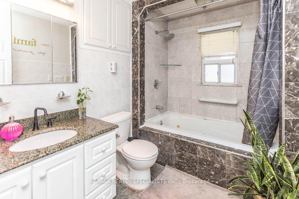 Photo 16 of 124 Roebuck Drive, Scarborough, Kennedy Park — HOMEH