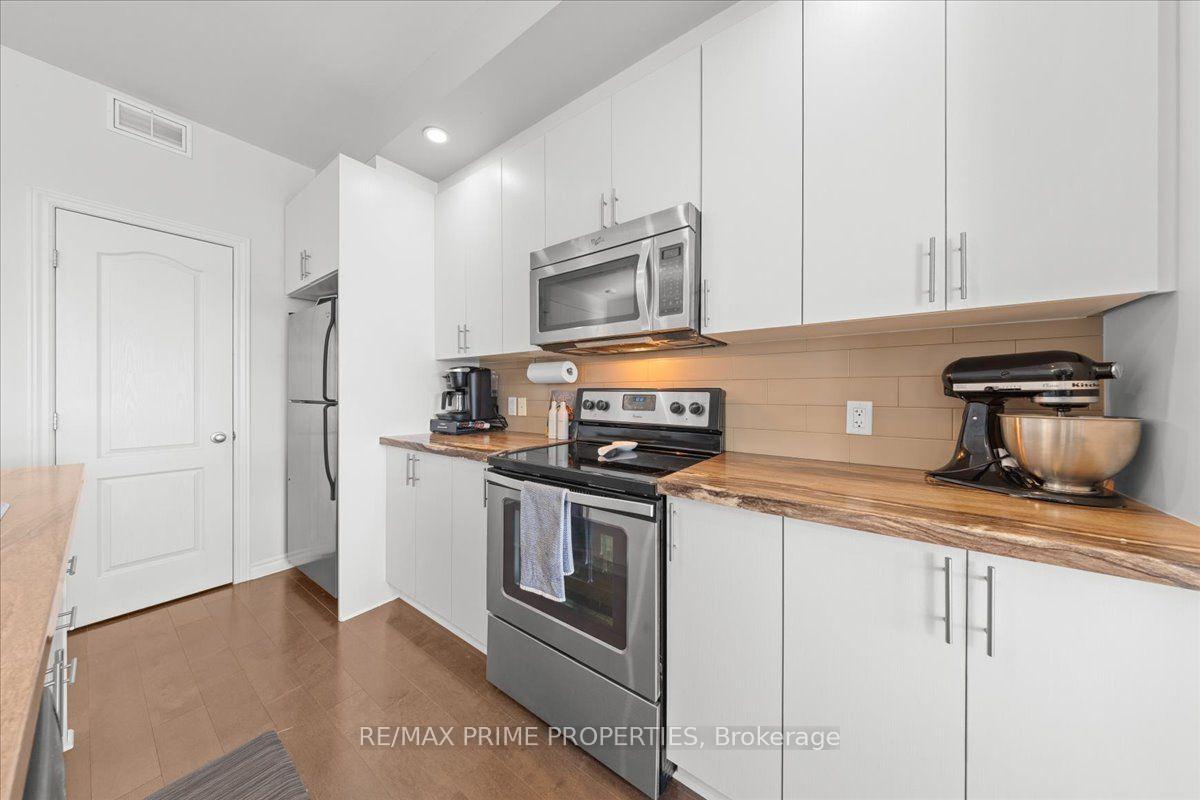 Photo 8 of 218 Chaperal Private, Ottawa, Avalon West — HOMEH