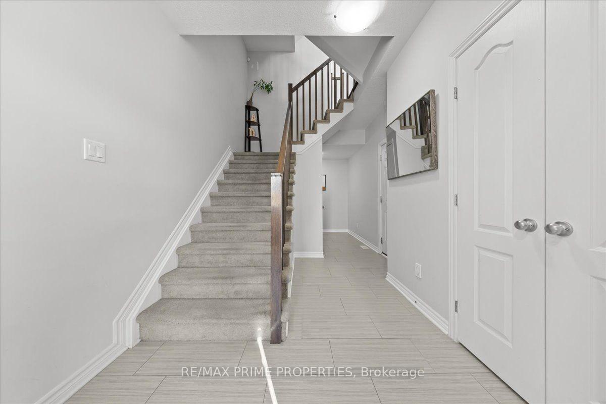 Photo 37 of 218 Chaperal Private, Ottawa, Avalon West — HOMEH