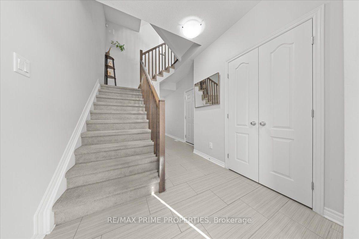 Photo 38 of 218 Chaperal Private, Ottawa, Avalon West — HOMEH