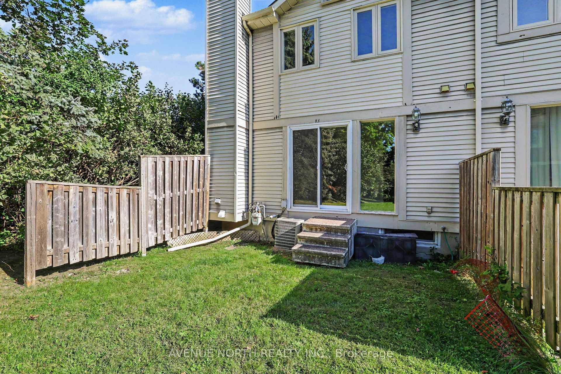 Photo 30 of 85 Birmingham Private, Ottawa, Redwood Park — HOMEH