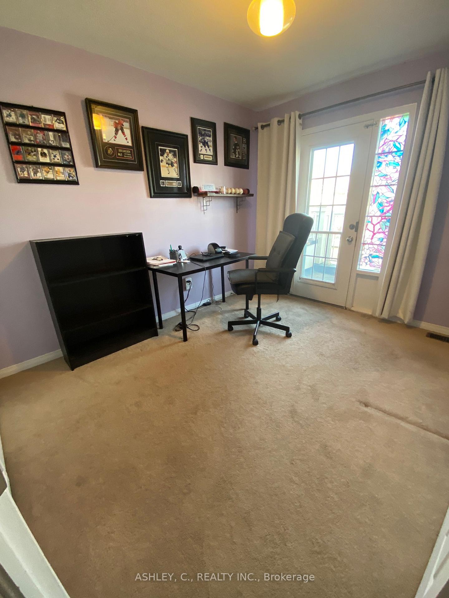 Photo 12 of 104 James Govan Drive, Whitby, Port Whitby — HOMEH