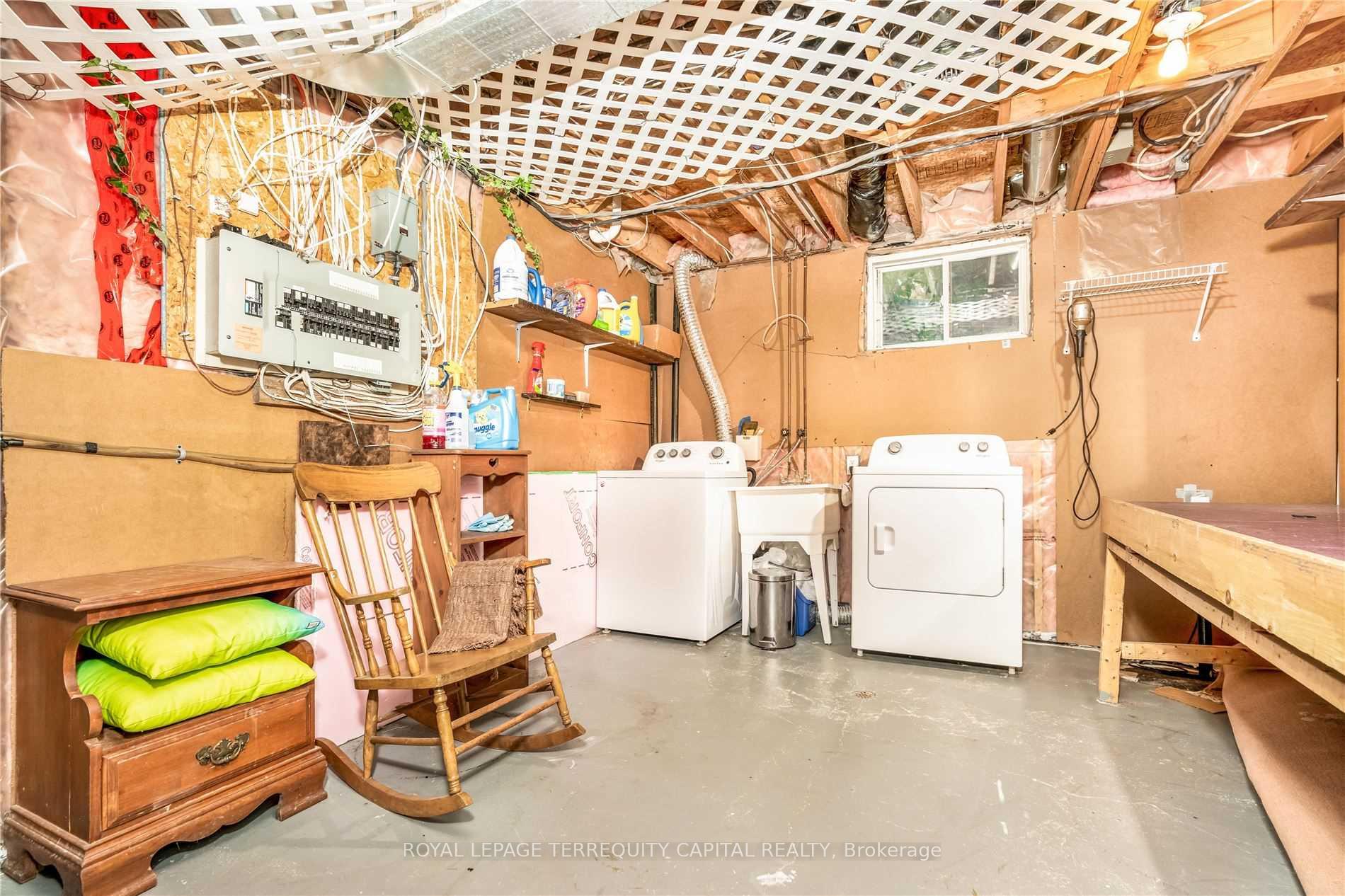 Photo 9 of Unit Lower, 25 Whitehorn Crescent, Barrie, Holly — HOMEH