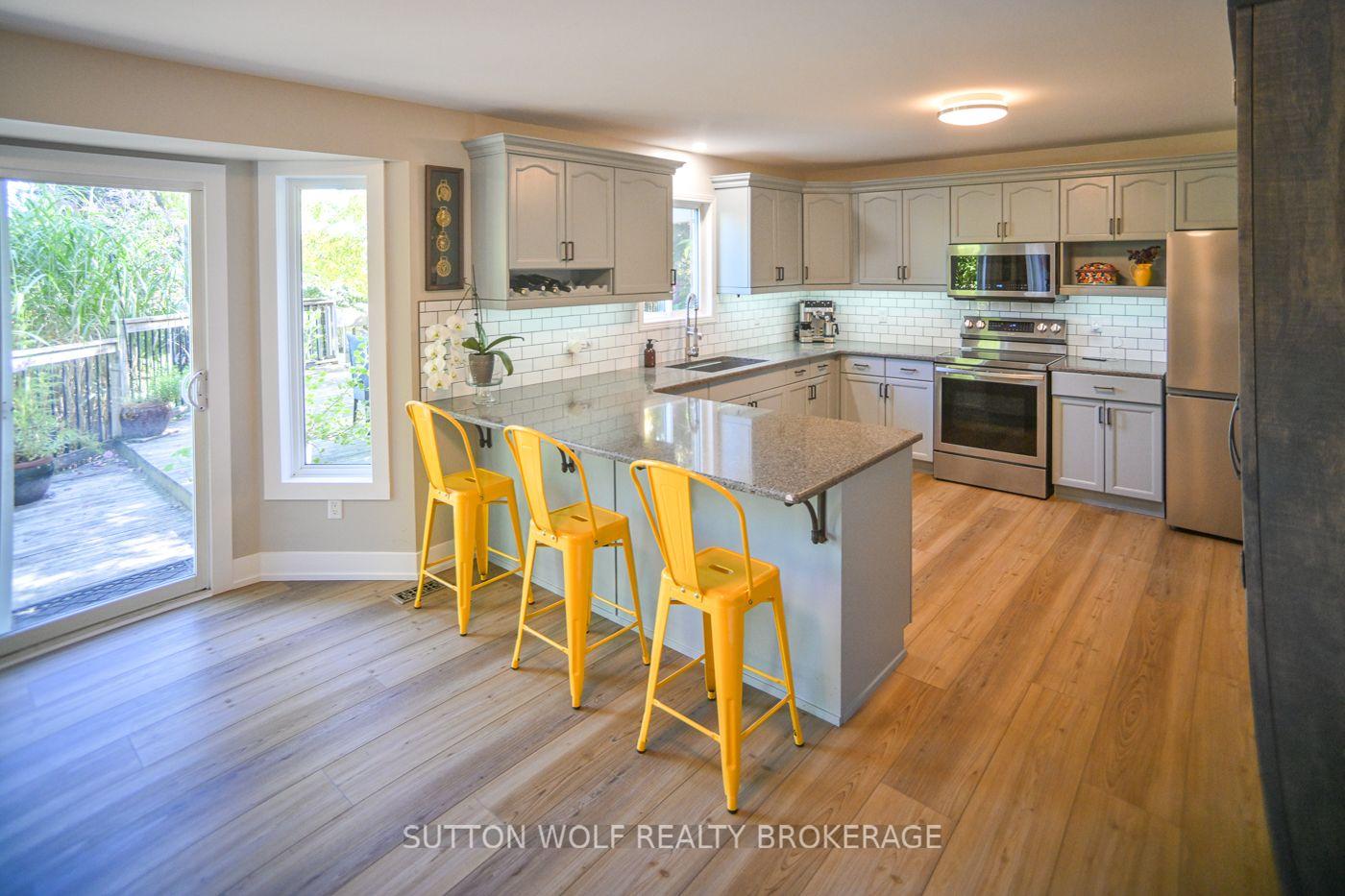 Photo 10 of 67 Willow Crescent, Strathroy-Caradoc, SE — HOMEH