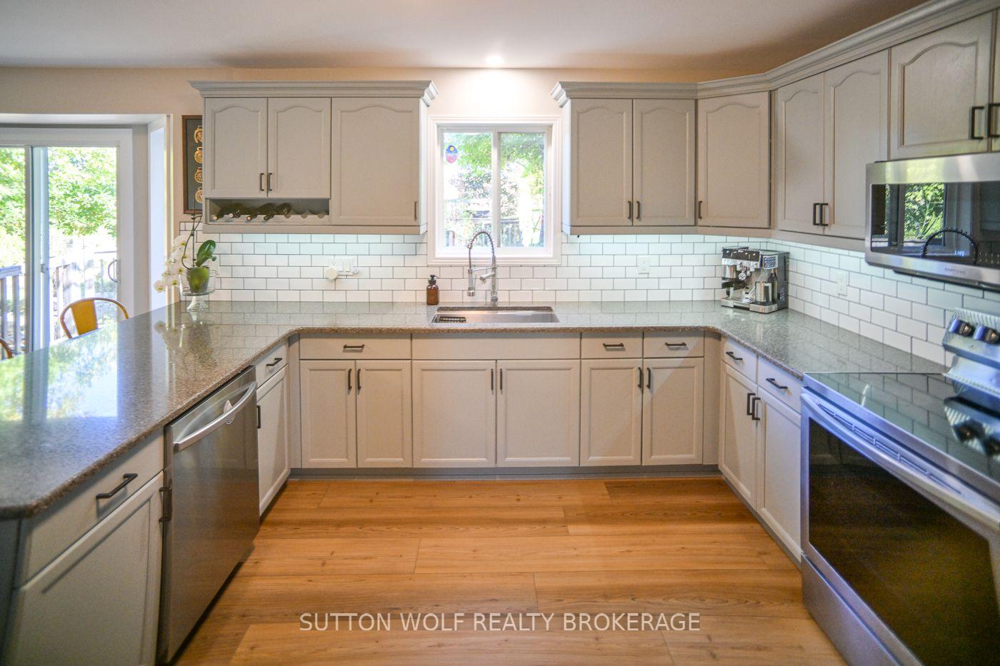 Photo 11 of 67 Willow Crescent, Strathroy-Caradoc, SE — HOMEH