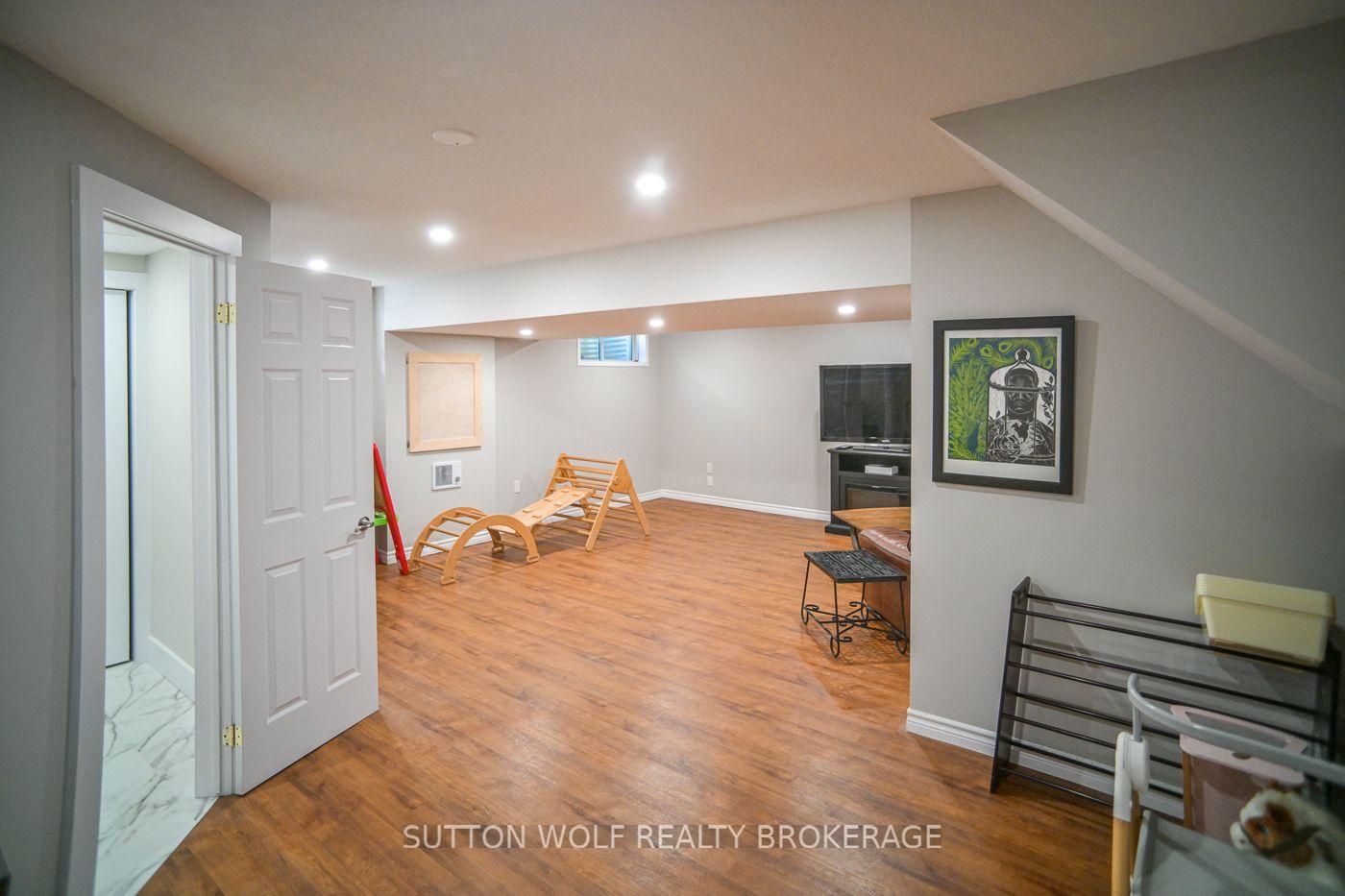 Photo 33 of 67 Willow Crescent, Strathroy-Caradoc, SE — HOMEH