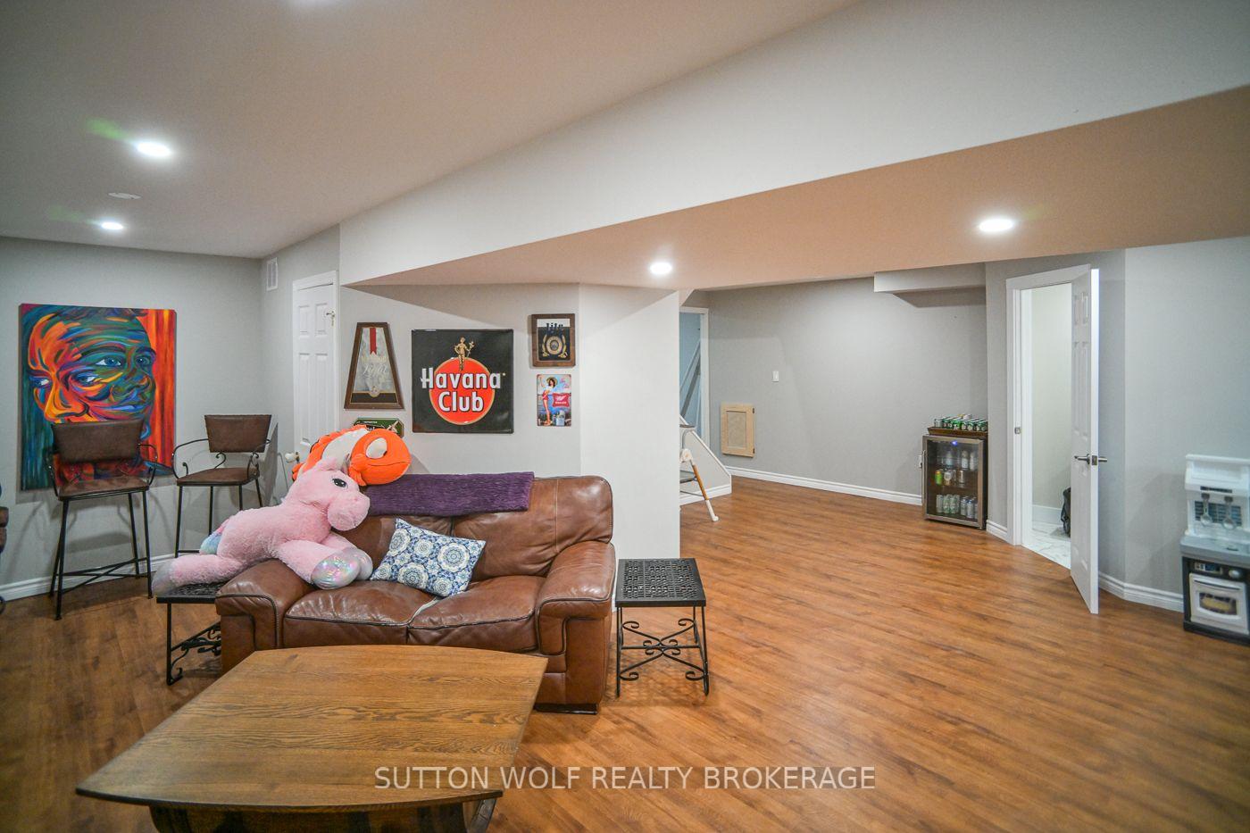 Photo 35 of 67 Willow Crescent, Strathroy-Caradoc, SE — HOMEH
