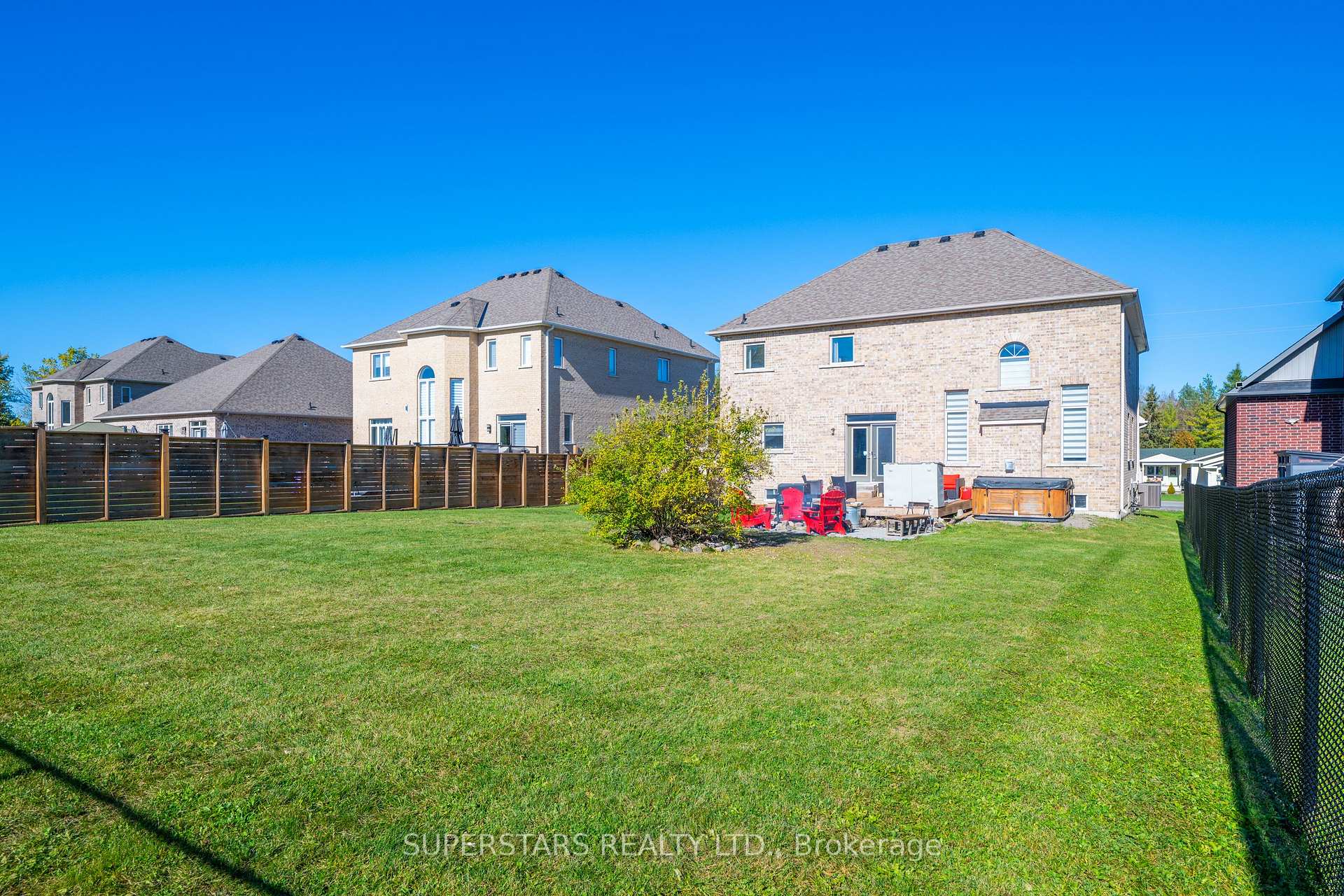 Photo 44 of 1435 Gilford Road, Innisfil, Gilford — HOMEH