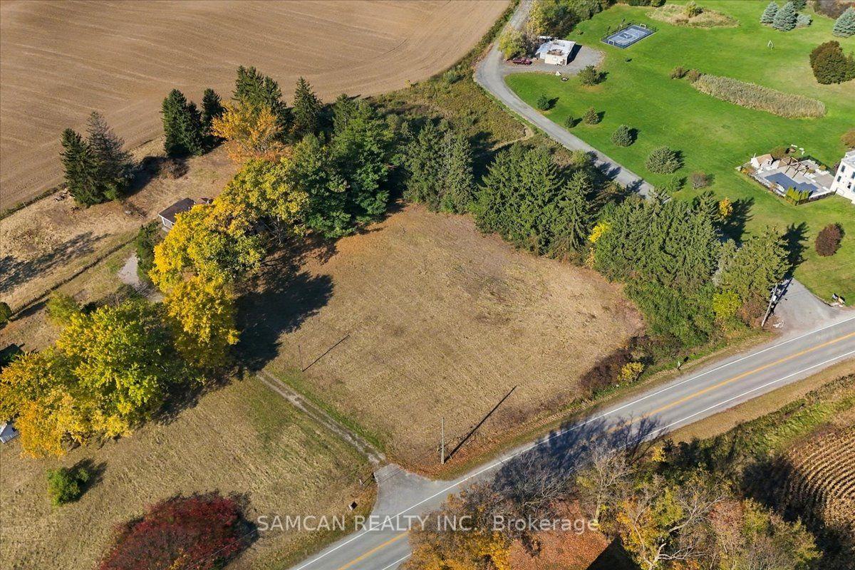 Photo 5 of 108 Jerseyville Road, Brantford, Echo Place — HOMEH