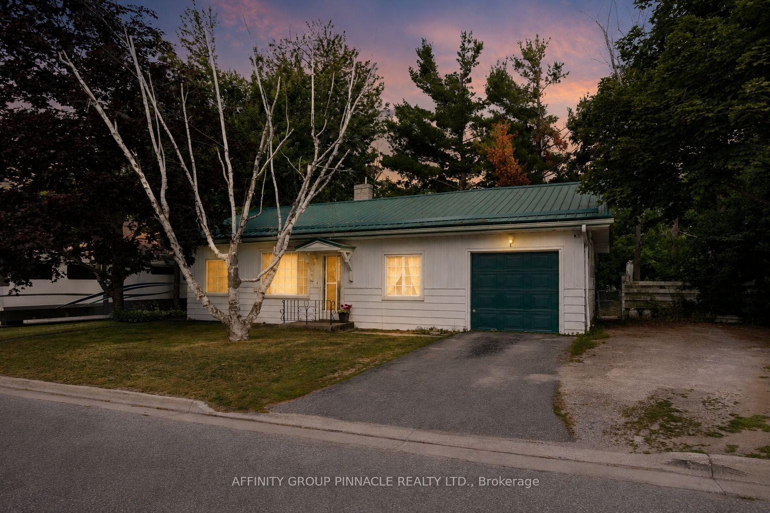 Photo of 35 Clifton Street