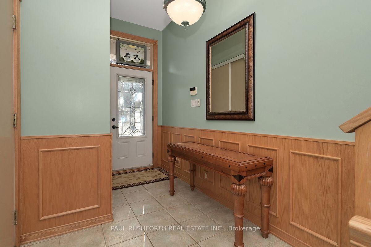 Photo 3 of 40 Roberge Crescent, Ottawa, Kanata - Katimavik — HOMEH