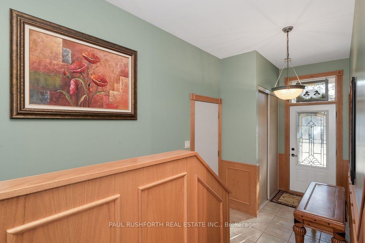 Photo 4 of 40 Roberge Crescent, Ottawa, Kanata - Katimavik — HOMEH