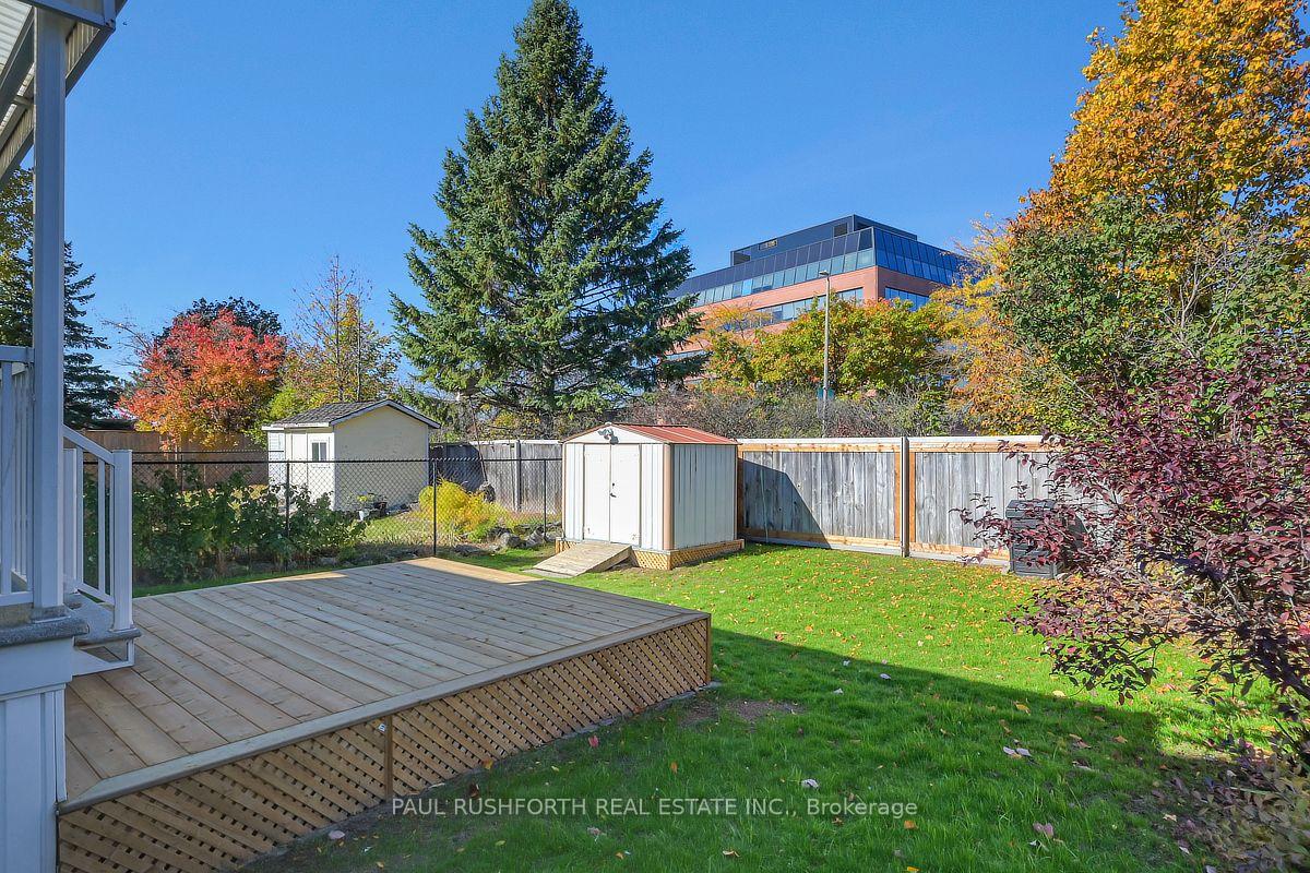 Photo 33 of 40 Roberge Crescent, Ottawa, Kanata - Katimavik — HOMEH