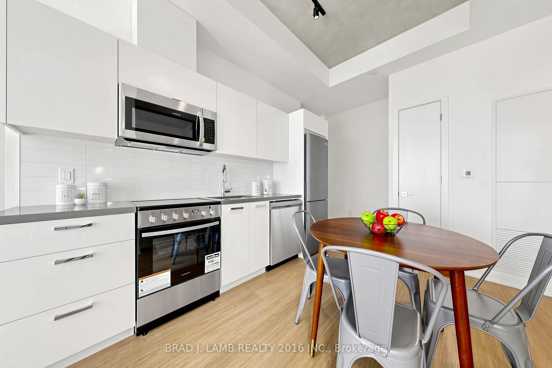 Photo 7 of Unit 1602, 284 King Street E, Toronto, Moss Park — HOMEH
