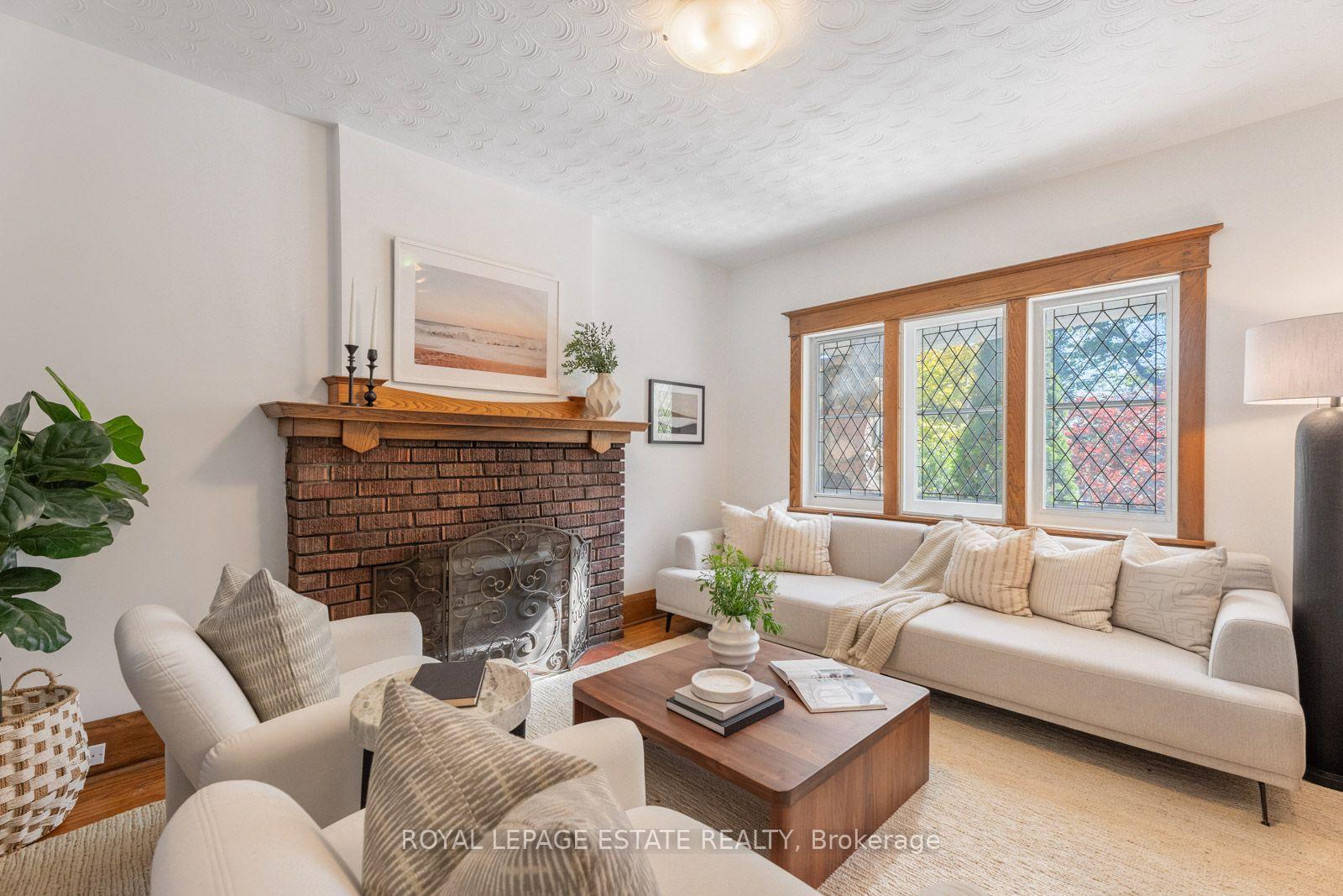 Photo 15 of 34 Bracken Avenue, Toronto, The Beaches — HOMEH