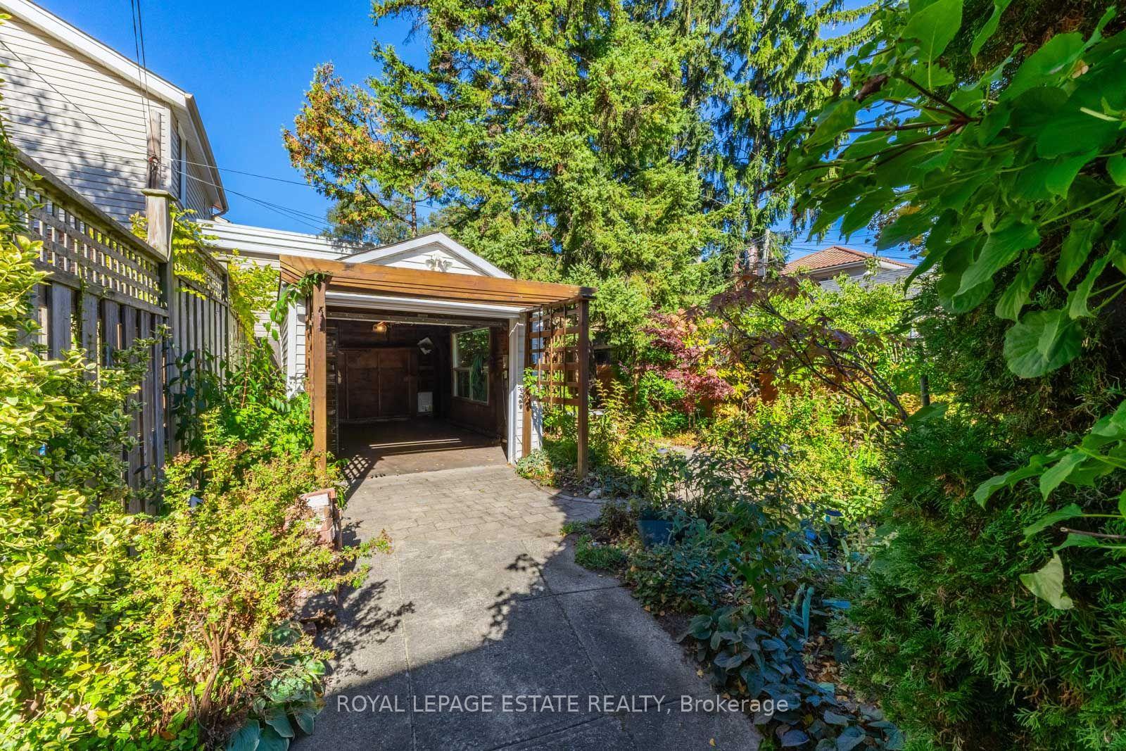 Photo 84 of 34 Bracken Avenue, Toronto, The Beaches — HOMEH