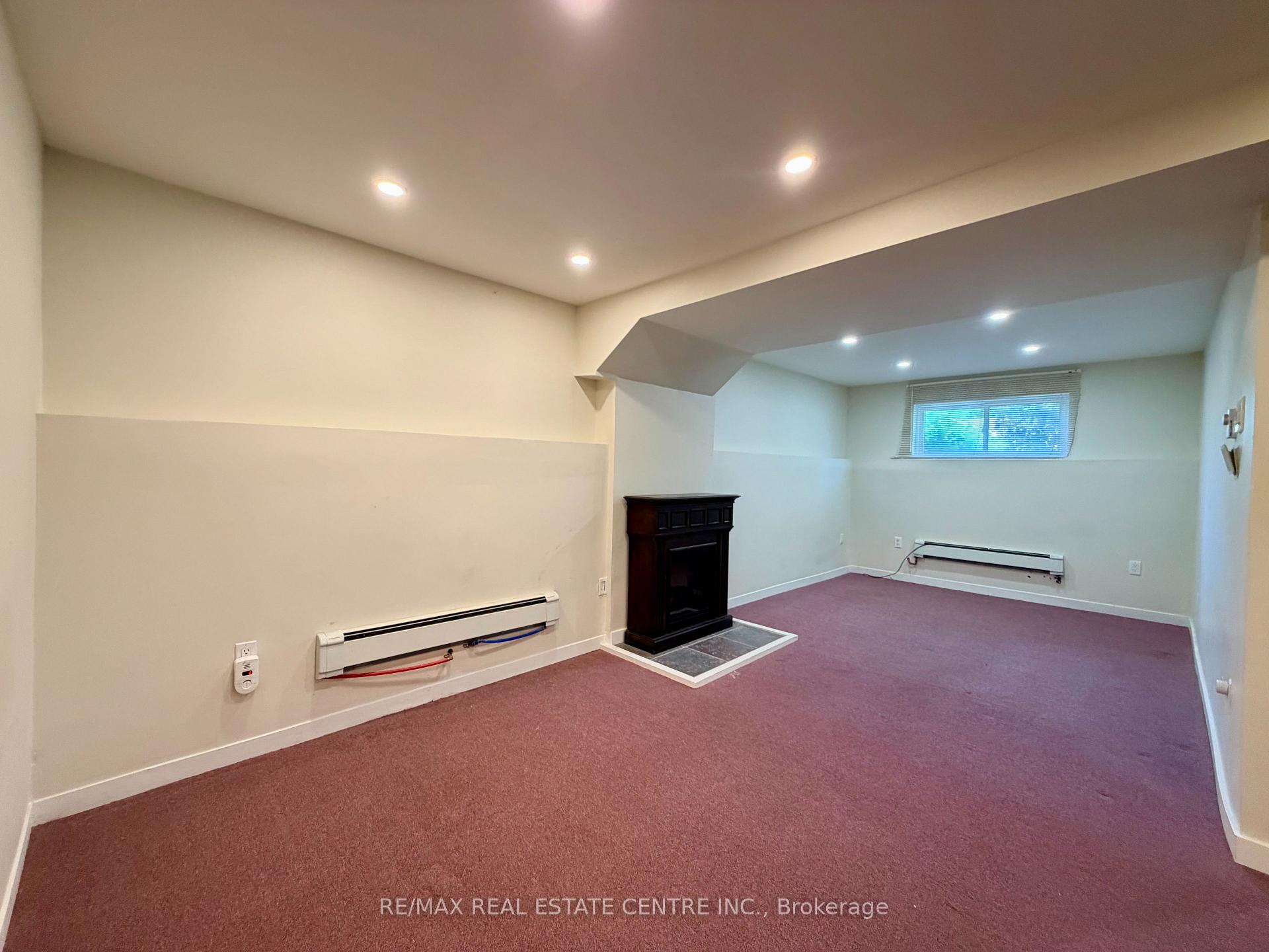 Photo 10 of 33 Evergreen Crescent, Wasaga Beach — HOMEH