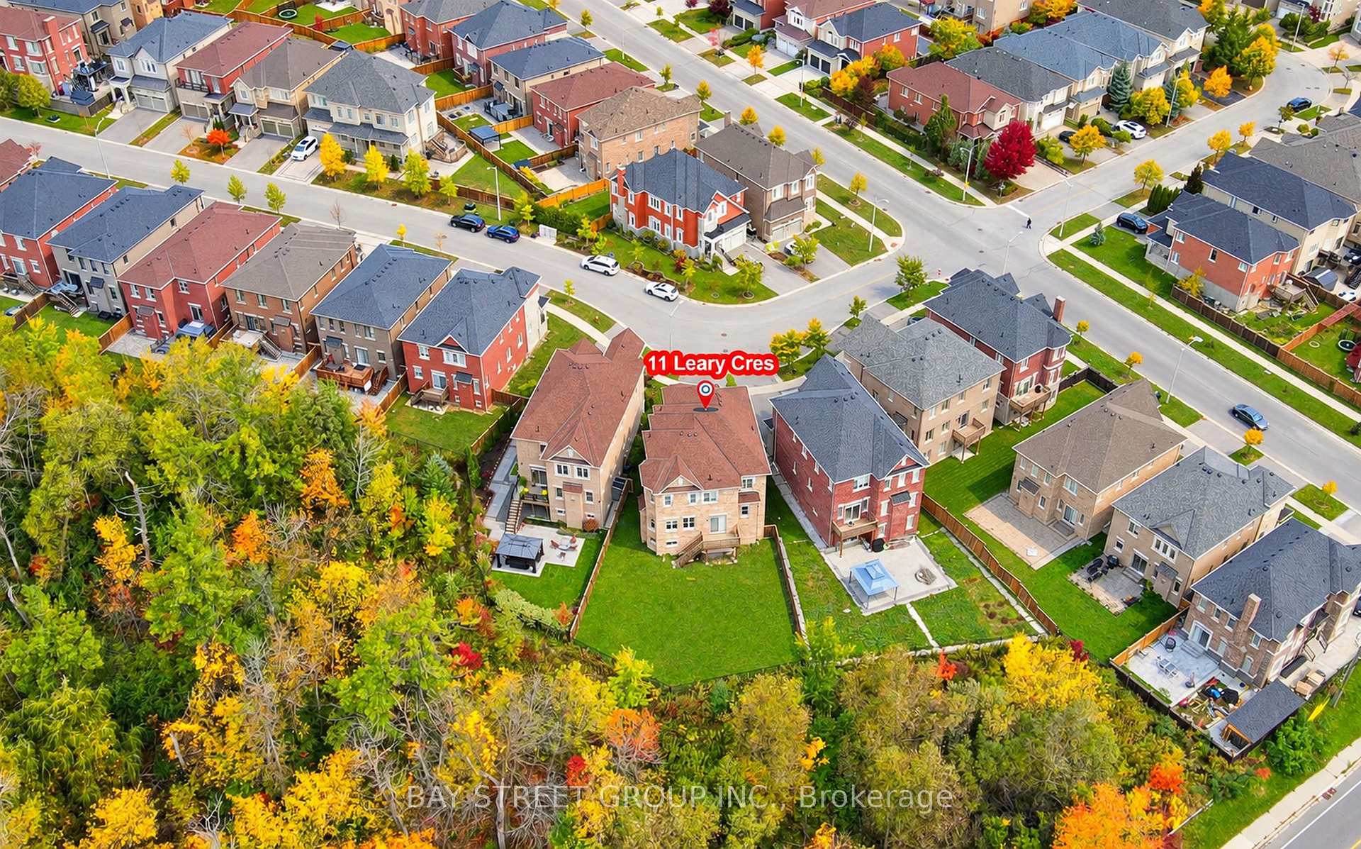 Photo 2 of 11 Leary Crescent, Richmond Hill, Westbrook — HOMEH