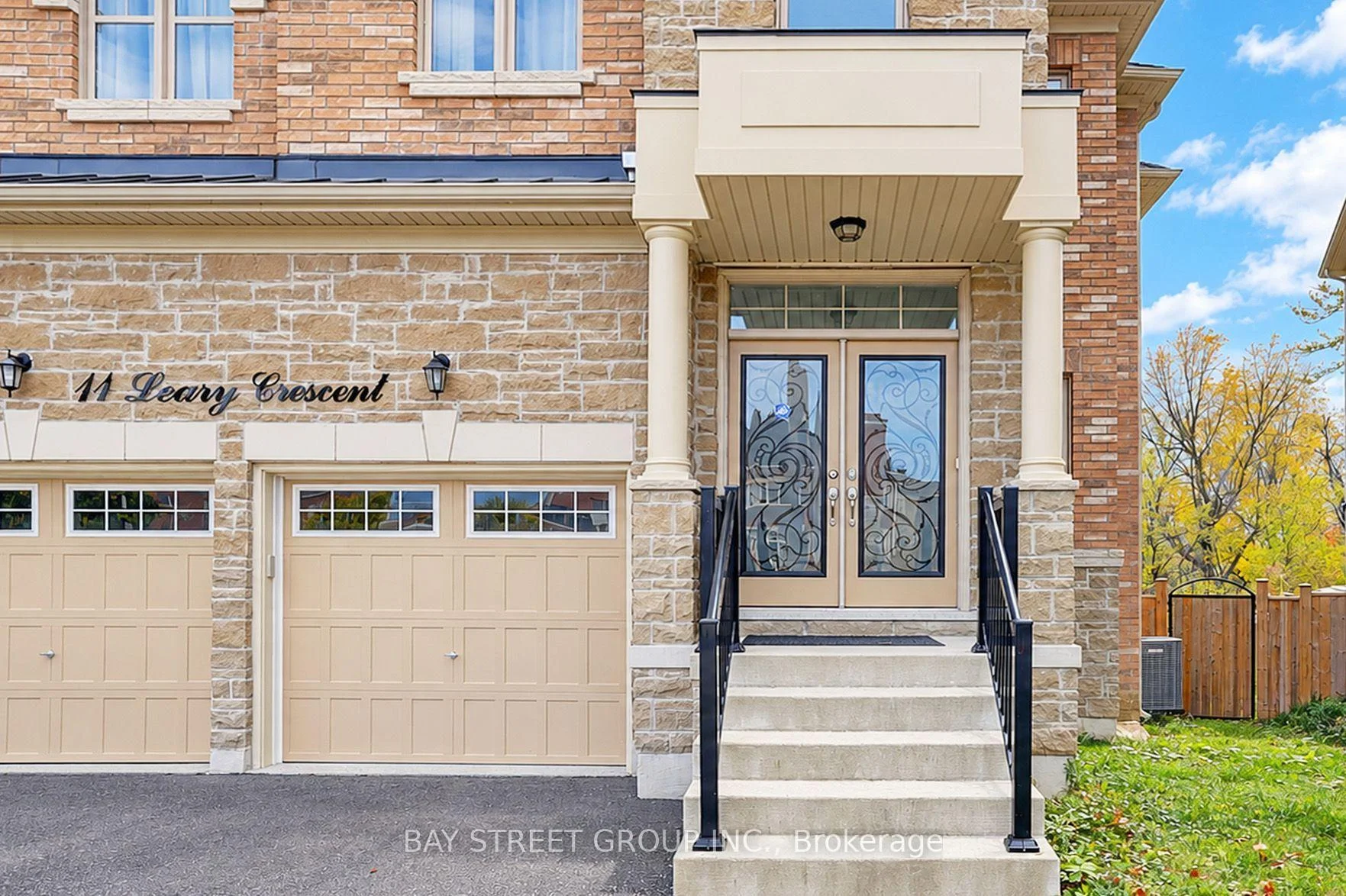Photo 7 of 11 Leary Crescent, Richmond Hill, Westbrook — HOMEH