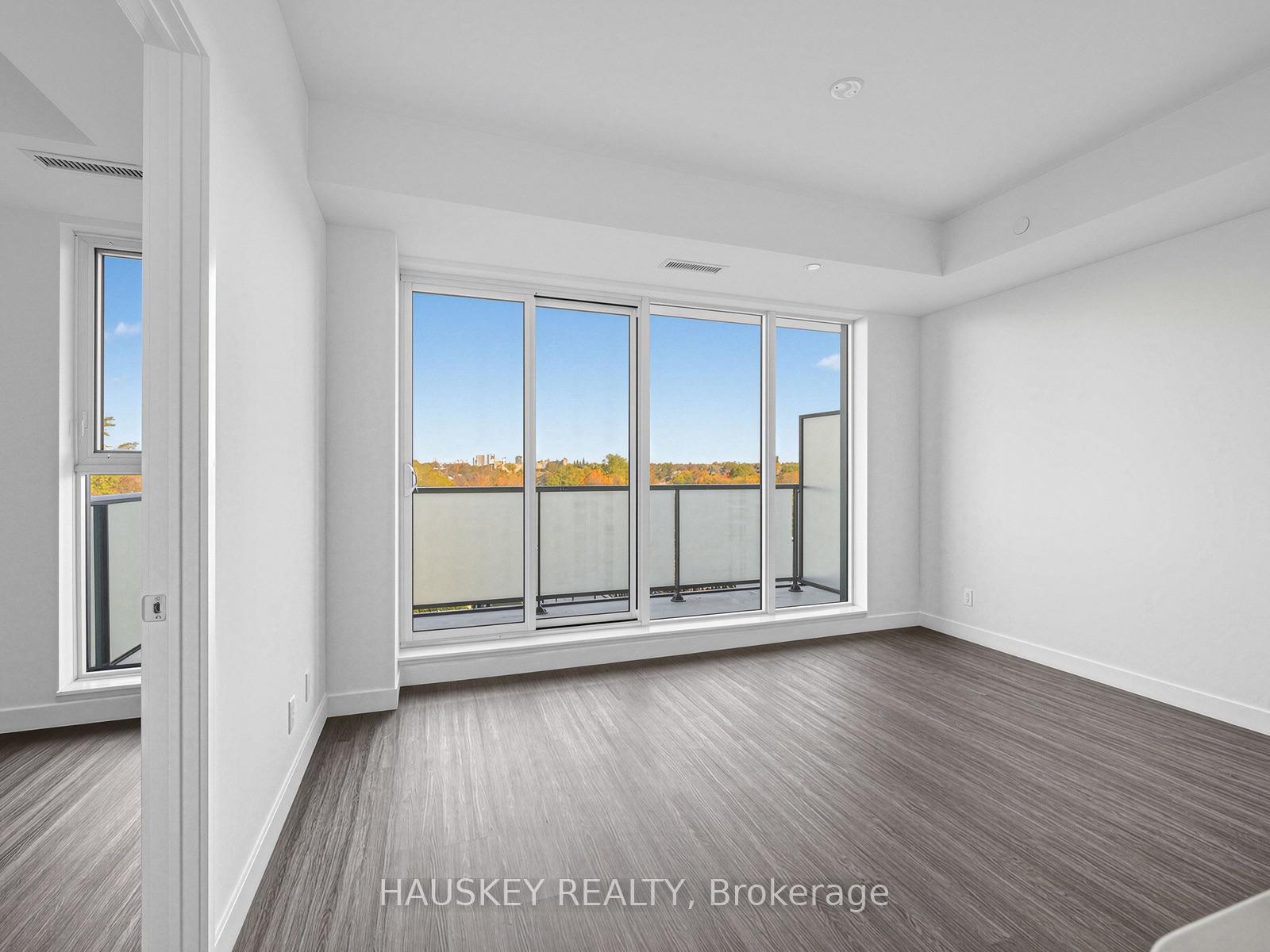 Photo 13 of Unit 603, 180 Alberta Avenue, Toronto, Oakwood Village — HOMEH