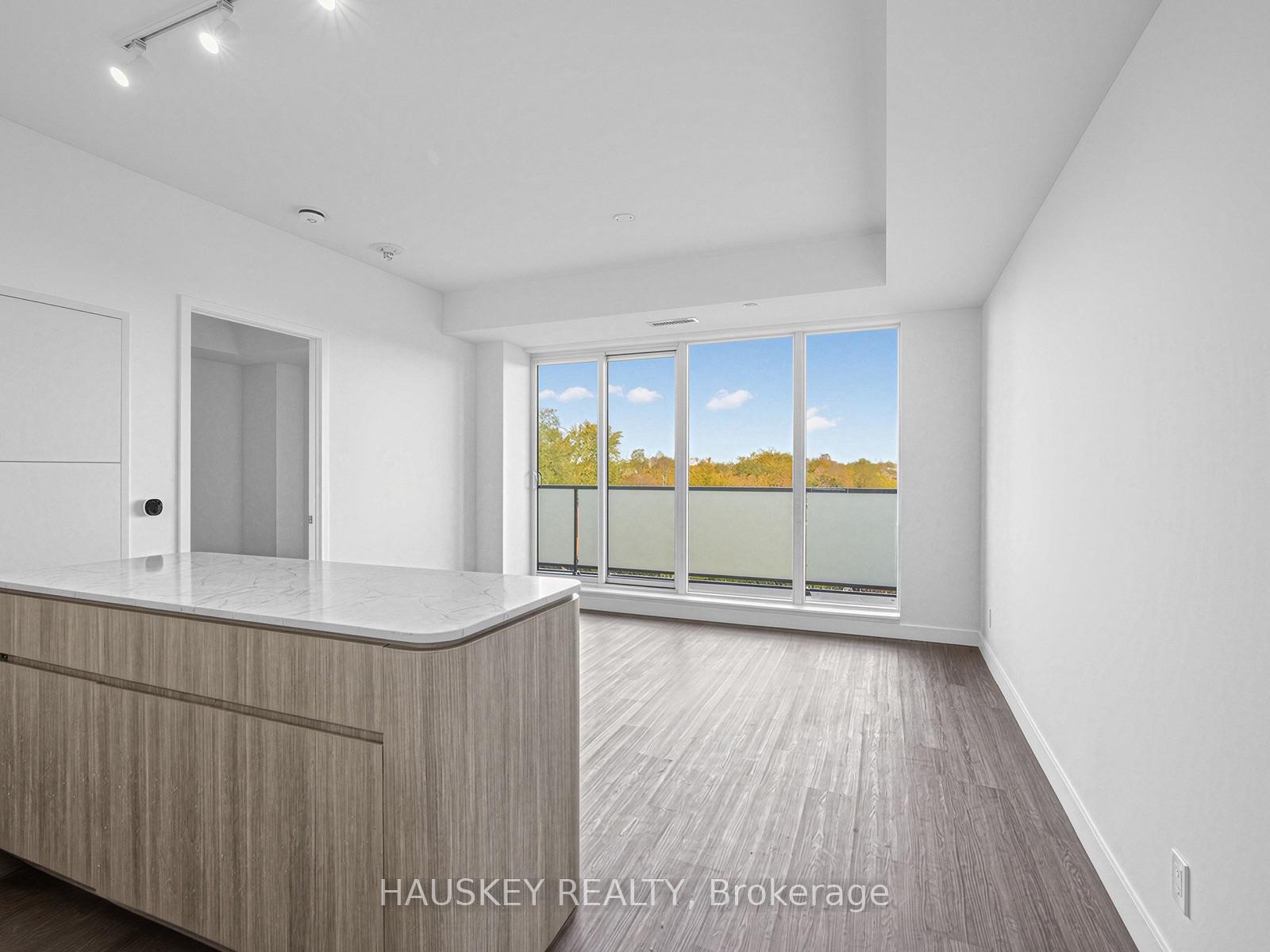 Photo 16 of Unit 603, 180 Alberta Avenue, Toronto, Oakwood Village — HOMEH