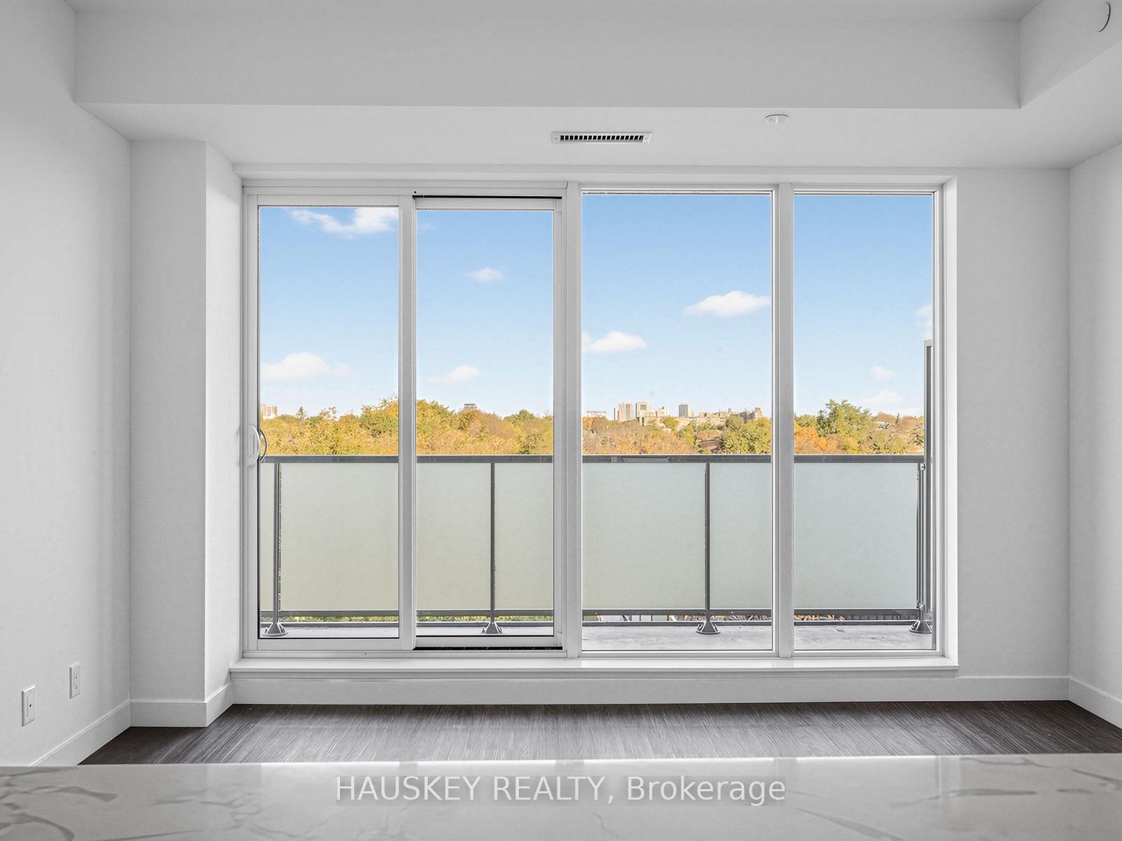 Photo 17 of Unit 603, 180 Alberta Avenue, Toronto, Oakwood Village — HOMEH