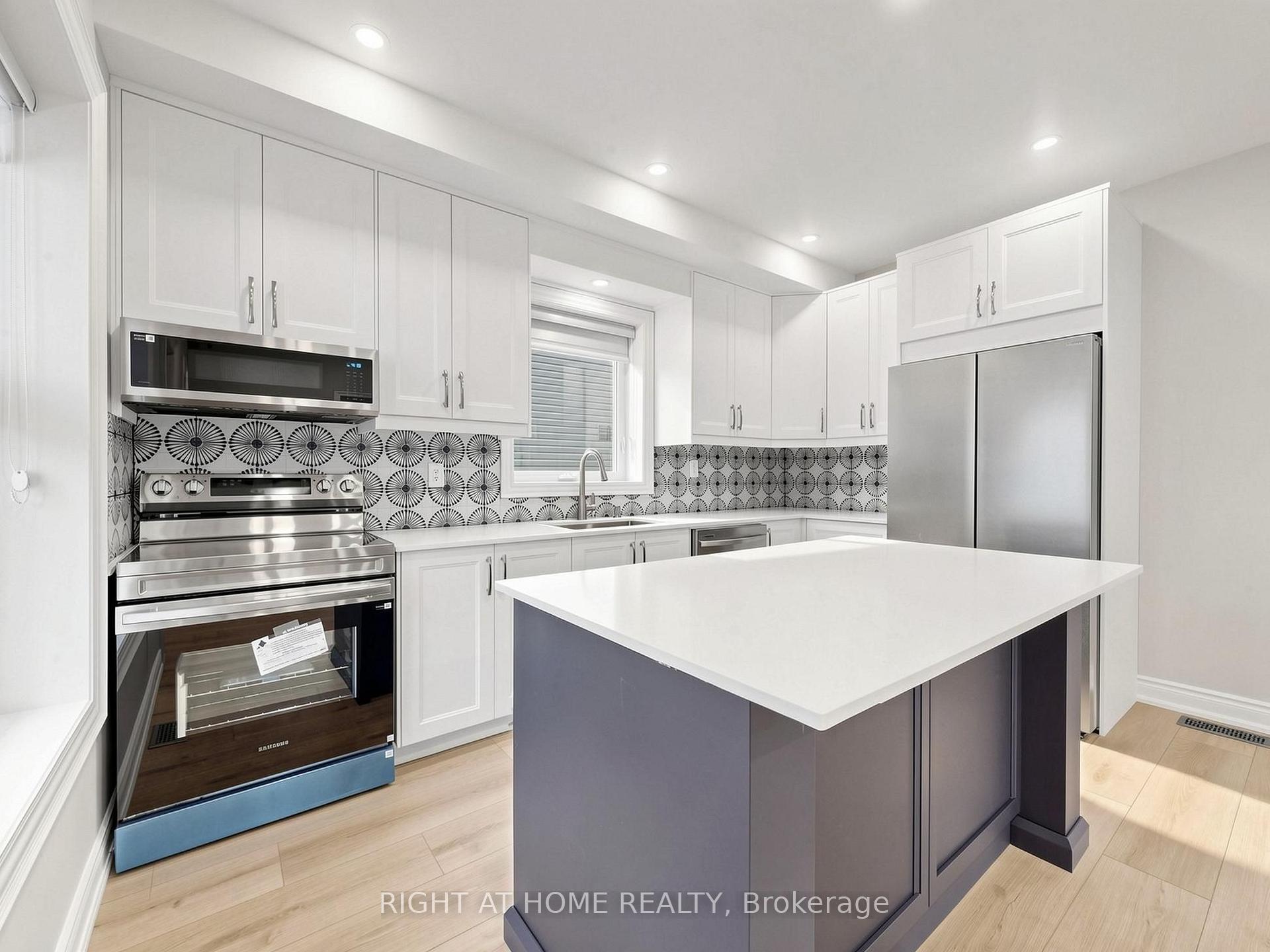 Photo 7 of 97 Park Road N, Oshawa, McLaughlin — HOMEH