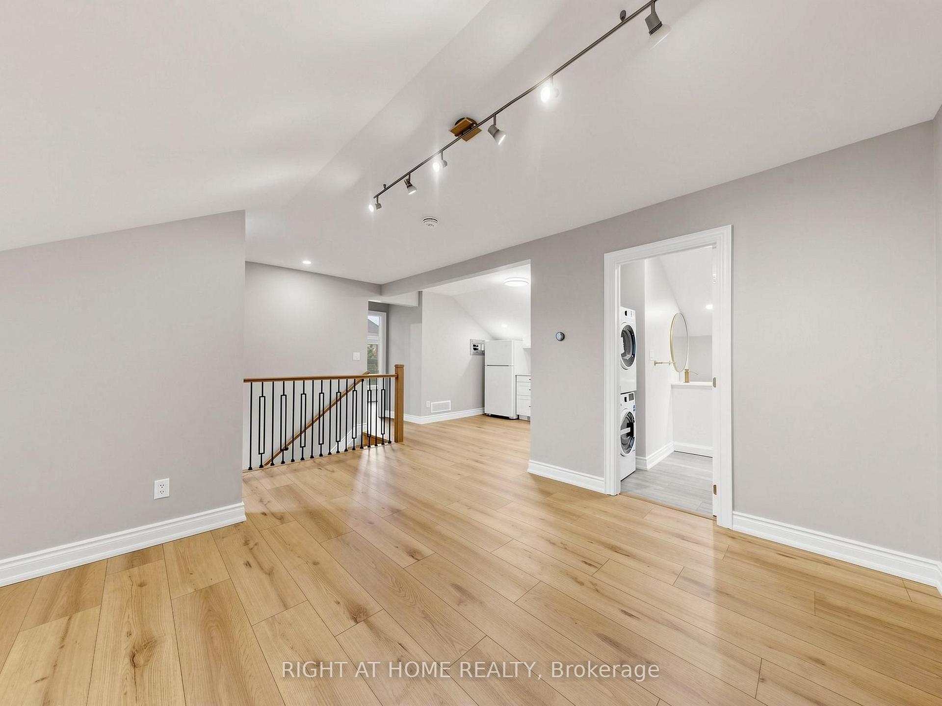 Photo 20 of 97 Park Road N, Oshawa, McLaughlin — HOMEH